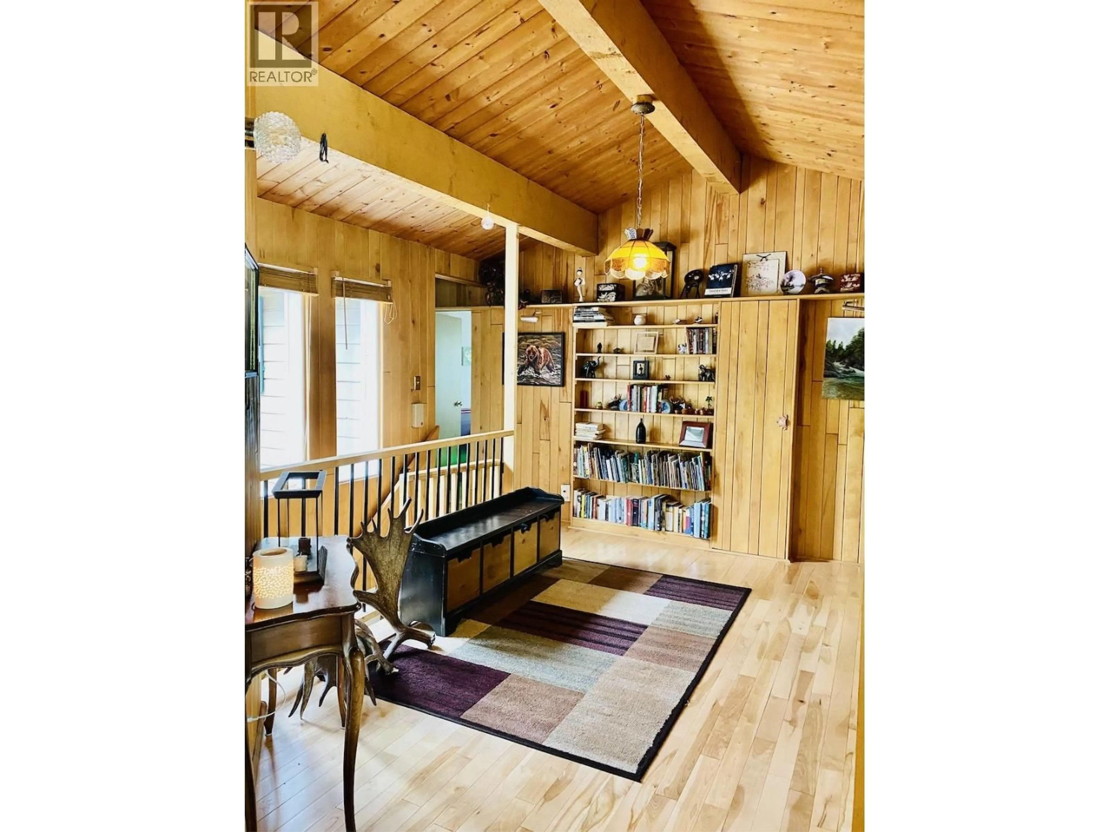 Indoor entryway for 6145 VAN HORN FRONTAGE ROAD, Telkwa British Columbia V0J2X1