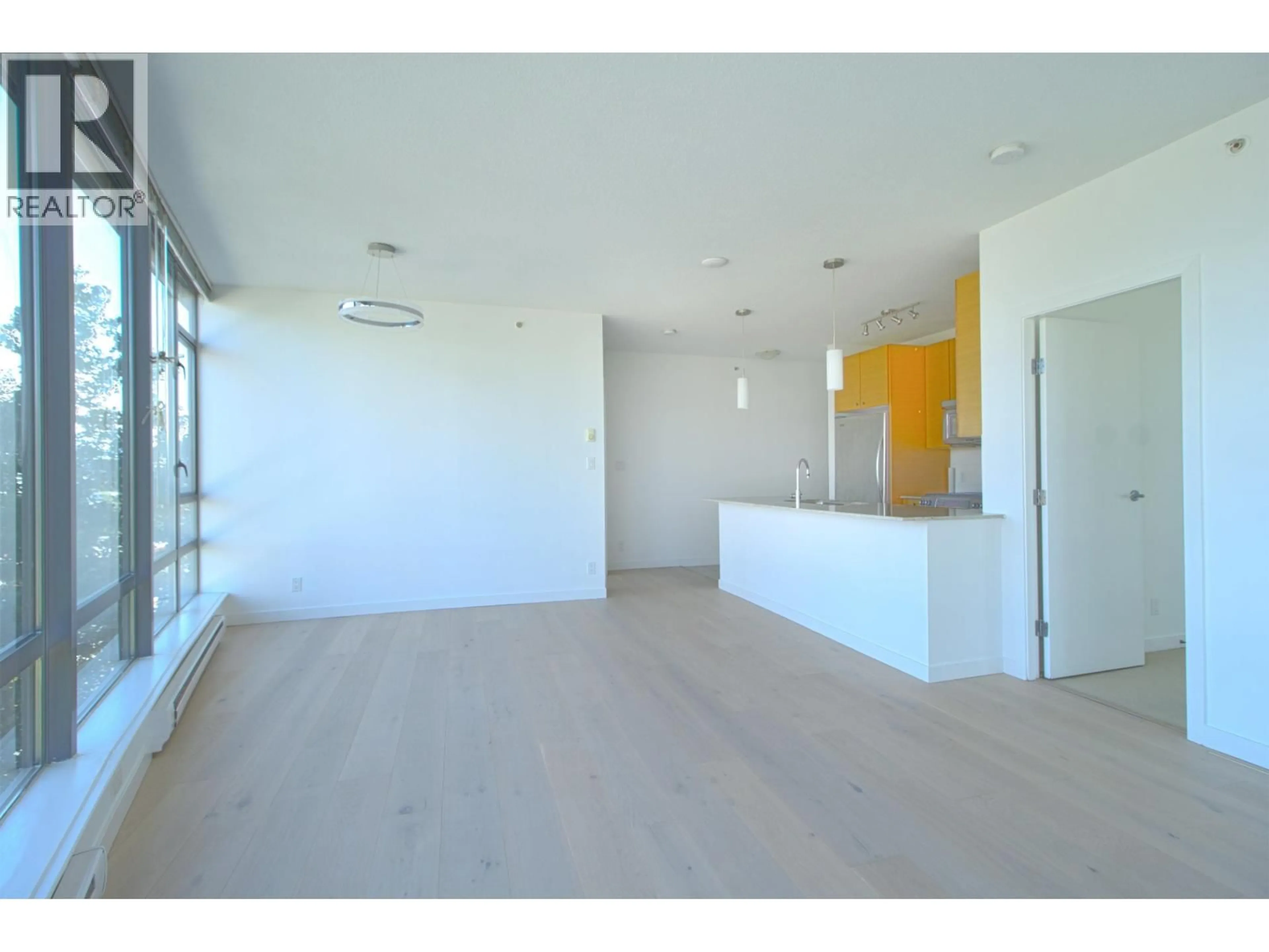 A pic of a room for 703 - 7362 ELMBRIDGE WAY, Richmond British Columbia V6X0A5