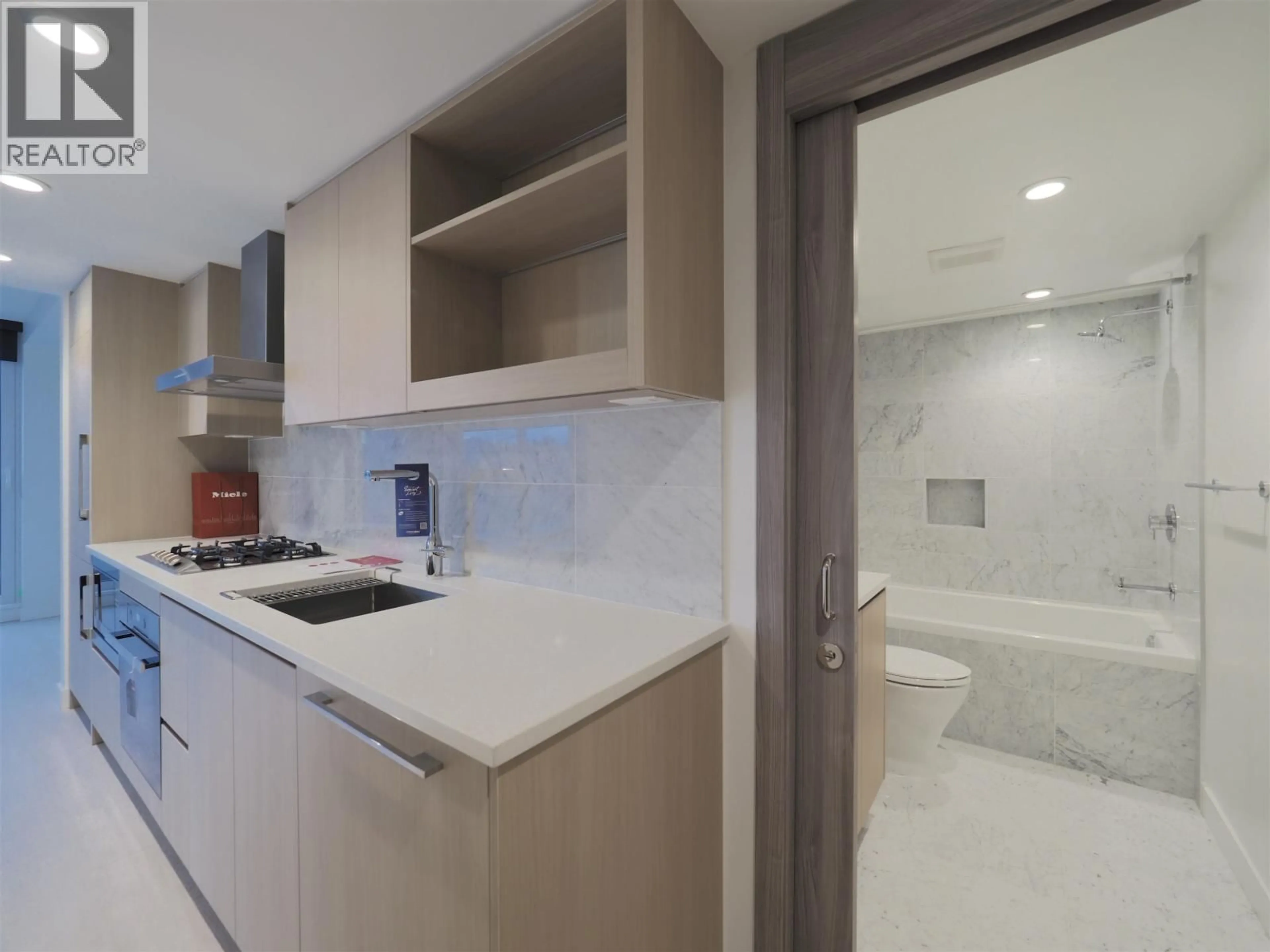 Standard kitchen, unknown for 801 - 1768 COOK STREET, Vancouver British Columbia V5Y0N3