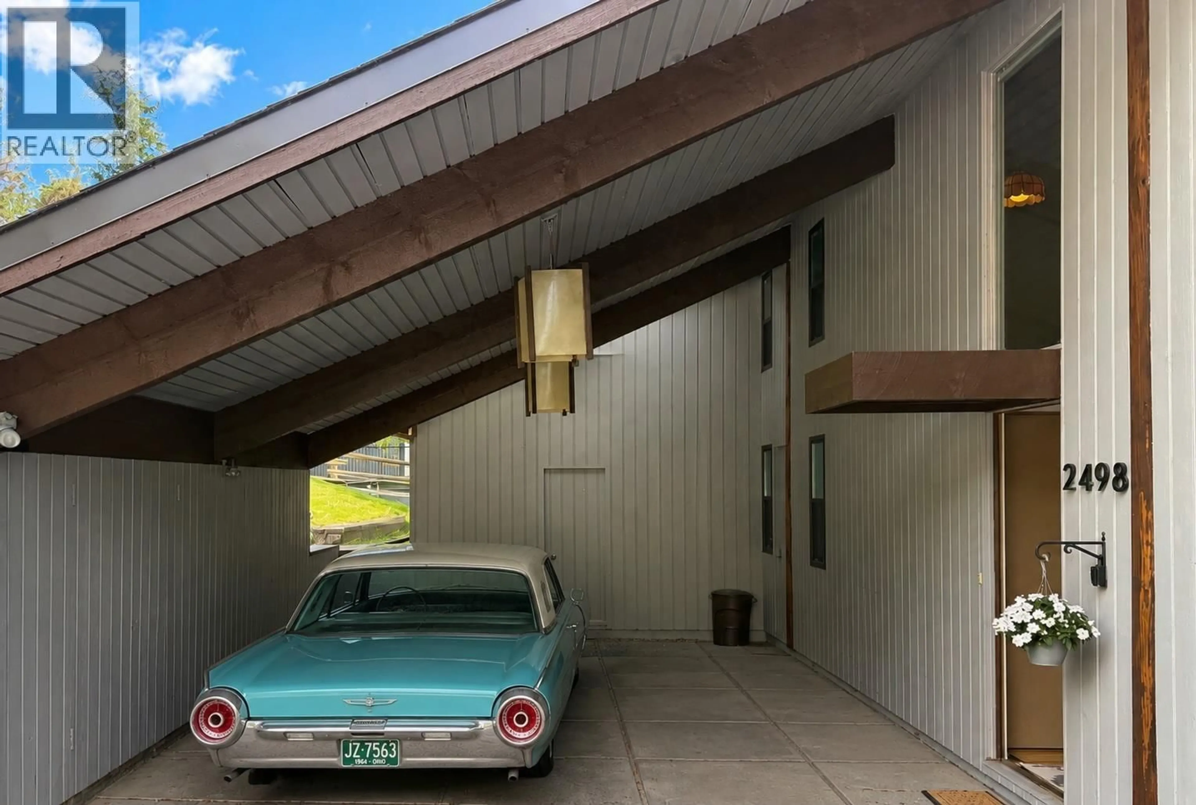 Indoor garage for 2498 SUTTON ROAD, Lakeside Rural British Columbia V2G5H4