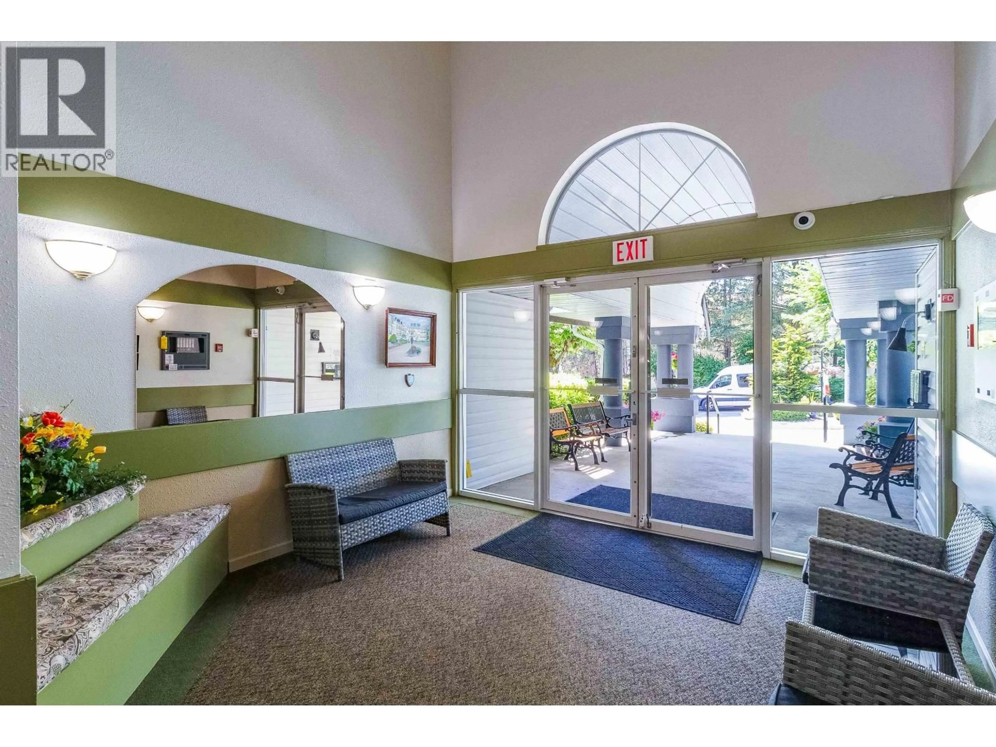 Indoor foyer for 314 - 11601 227 STREET, Maple Ridge British Columbia V2X0J7