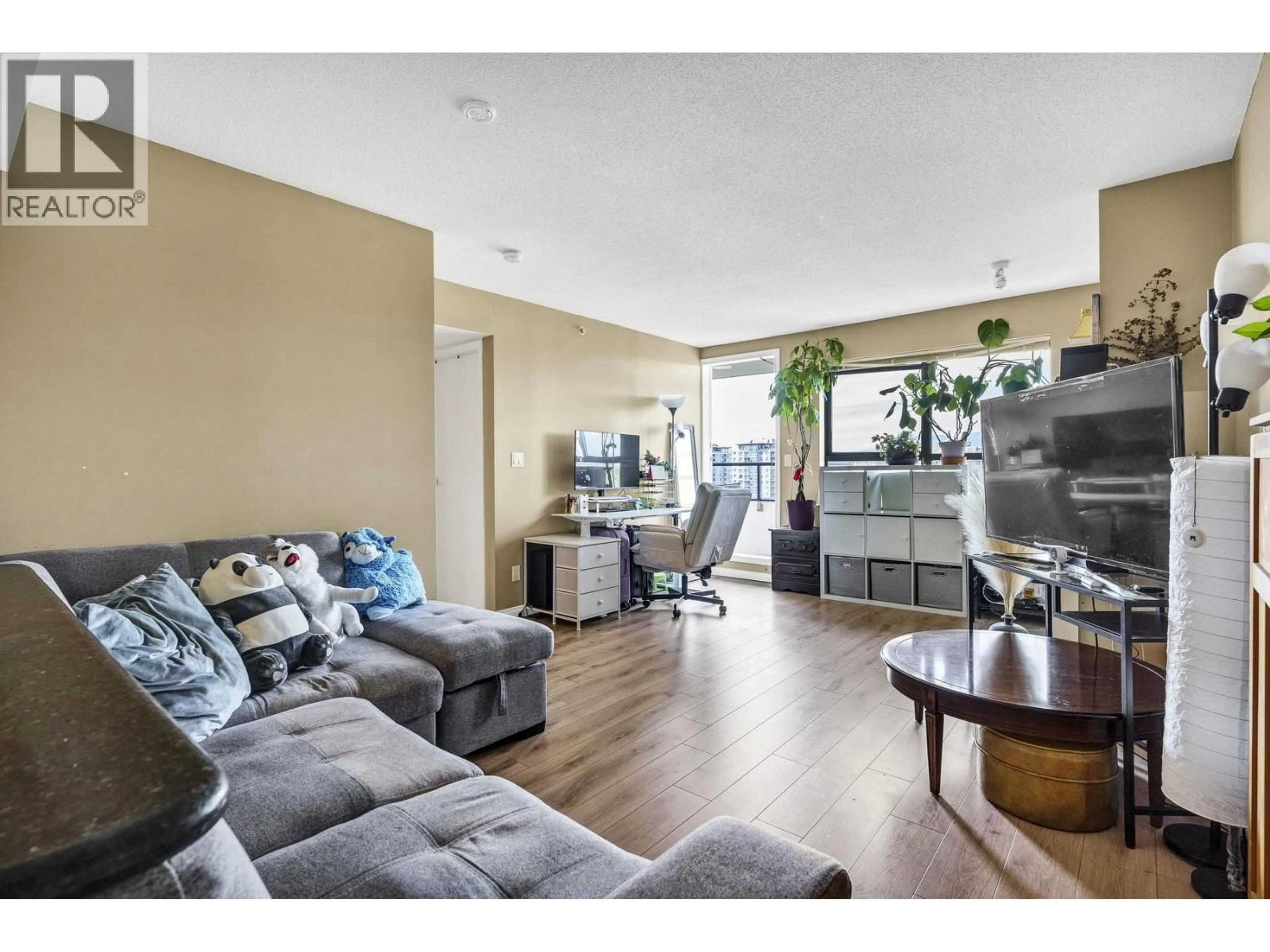 Living room with furniture, unknown for 1303 - 6611 COONEY ROAD, Richmond British Columbia V6Y4C5