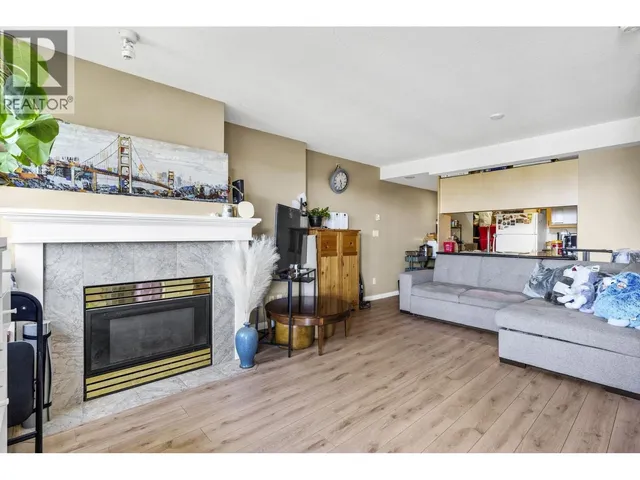 1303 - 6611 COONEY ROAD, Richmond 4
