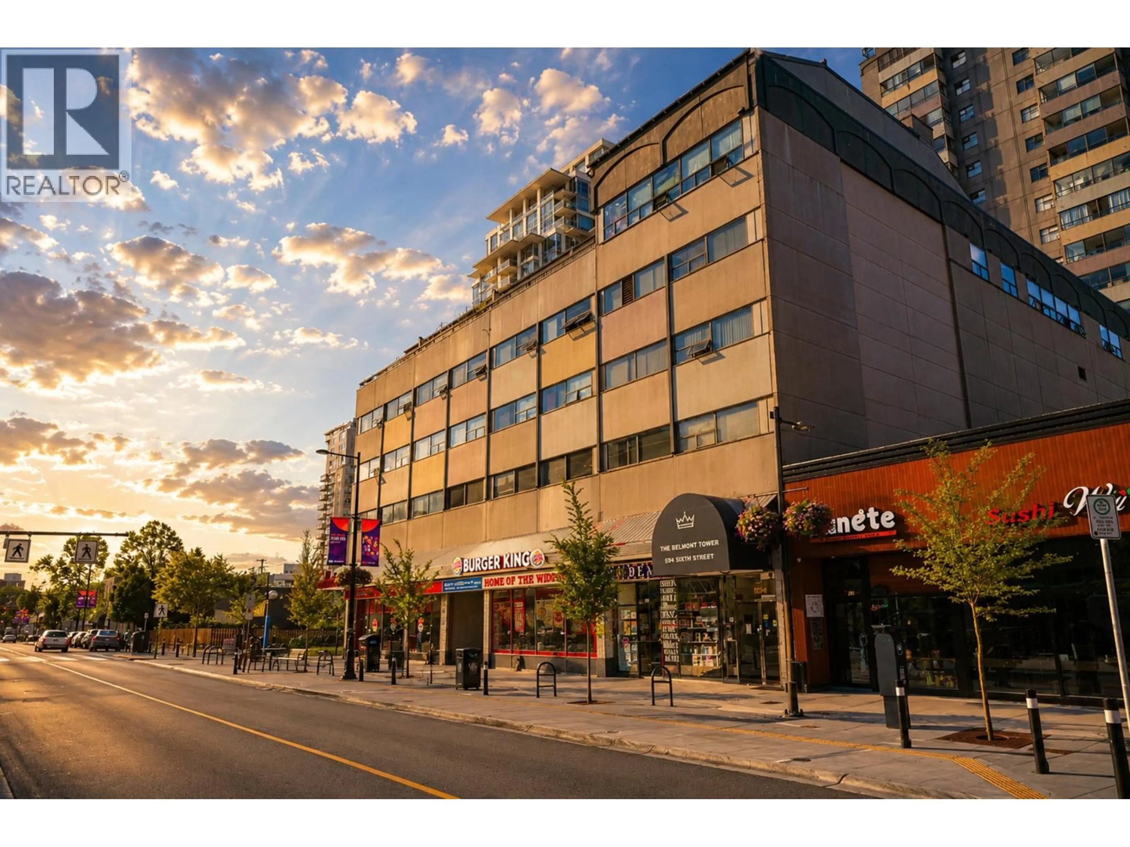 Patio, street for 504 - 534 SIXTH STREET, New Westminster British Columbia V3L5K7