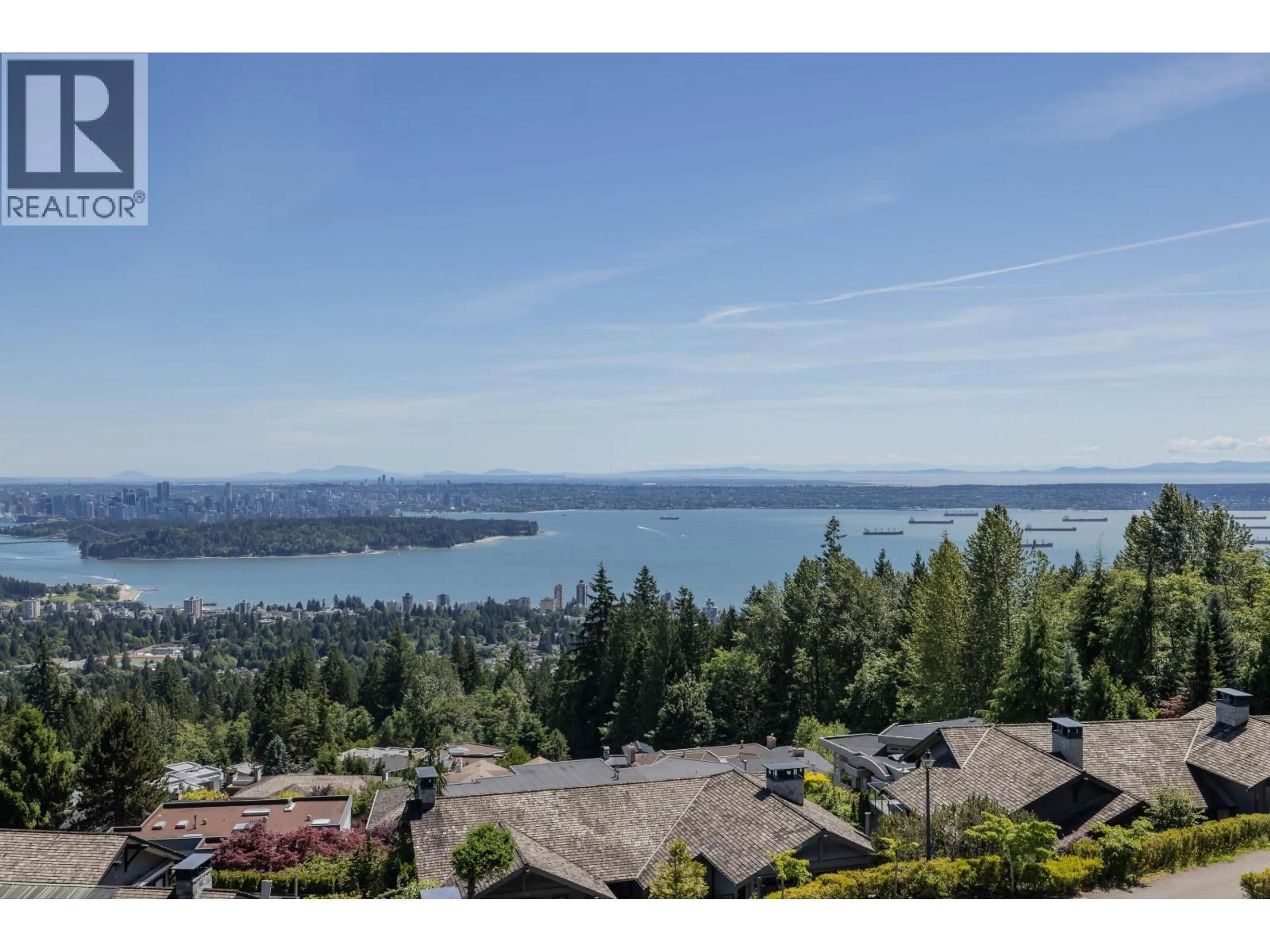A pic from outside/outdoor area/front of a property/back of a property/a pic from drone, water/lake/river/ocean view for PH2 - 2200 CHIPPENDALE ROAD, West Vancouver British Columbia V7S3J4