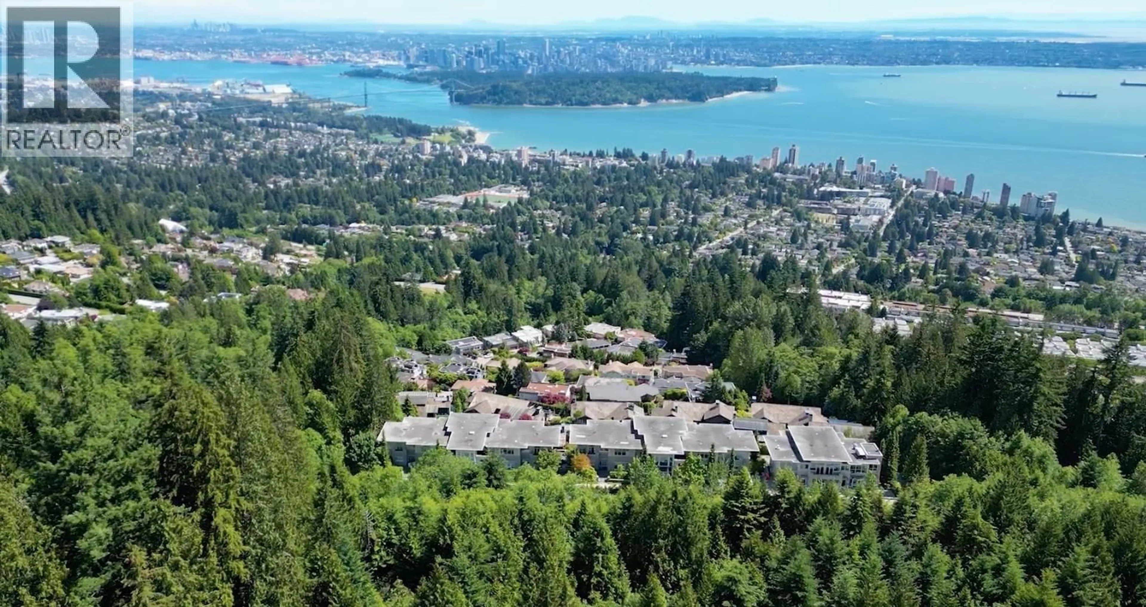 A pic from outside/outdoor area/front of a property/back of a property/a pic from drone, unknown for PH2 - 2200 CHIPPENDALE ROAD, West Vancouver British Columbia V7S3J4