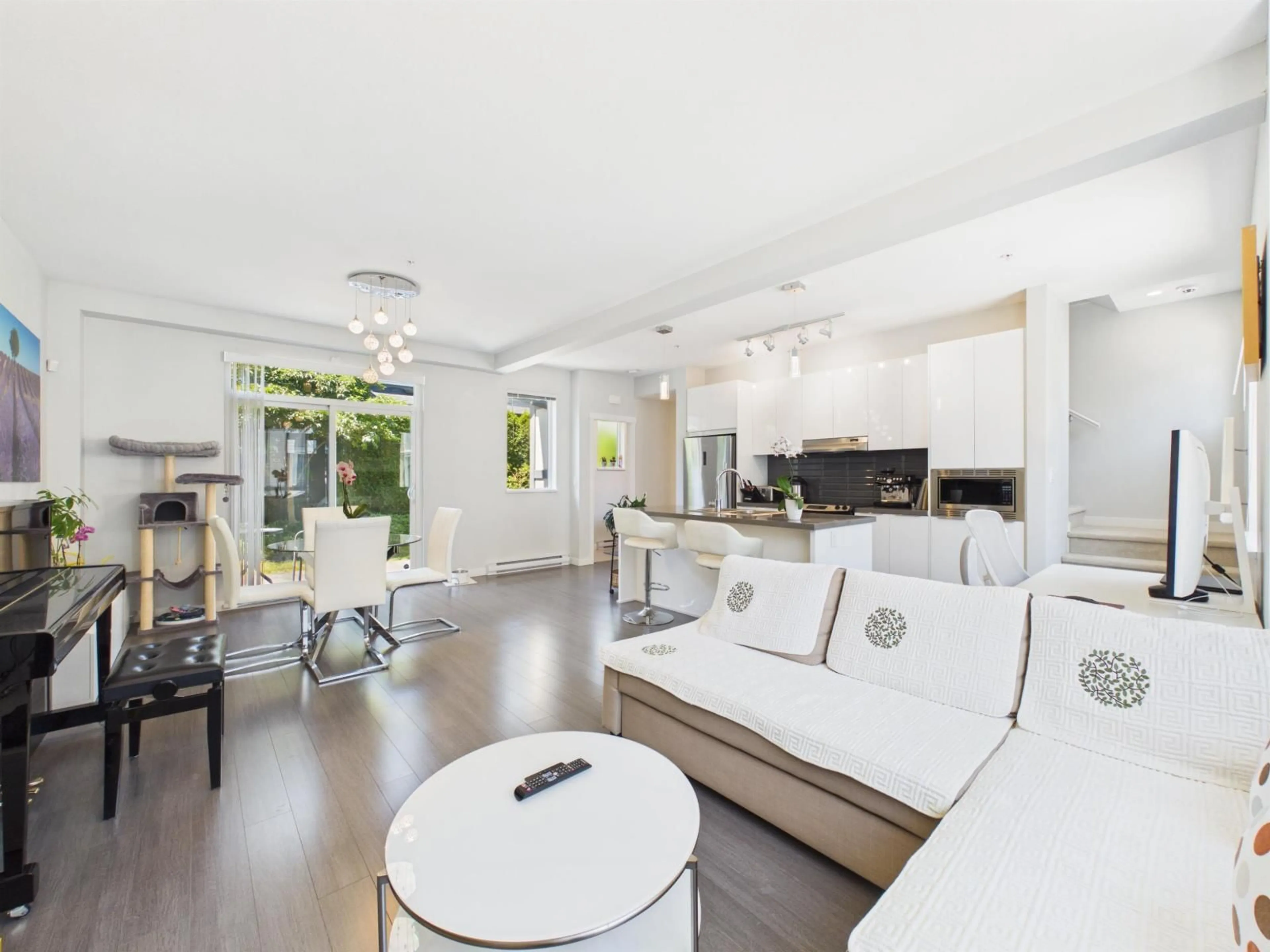 Living room with furniture, unknown for 79 - 8138 204 STREET, Langley British Columbia V2Y0T4