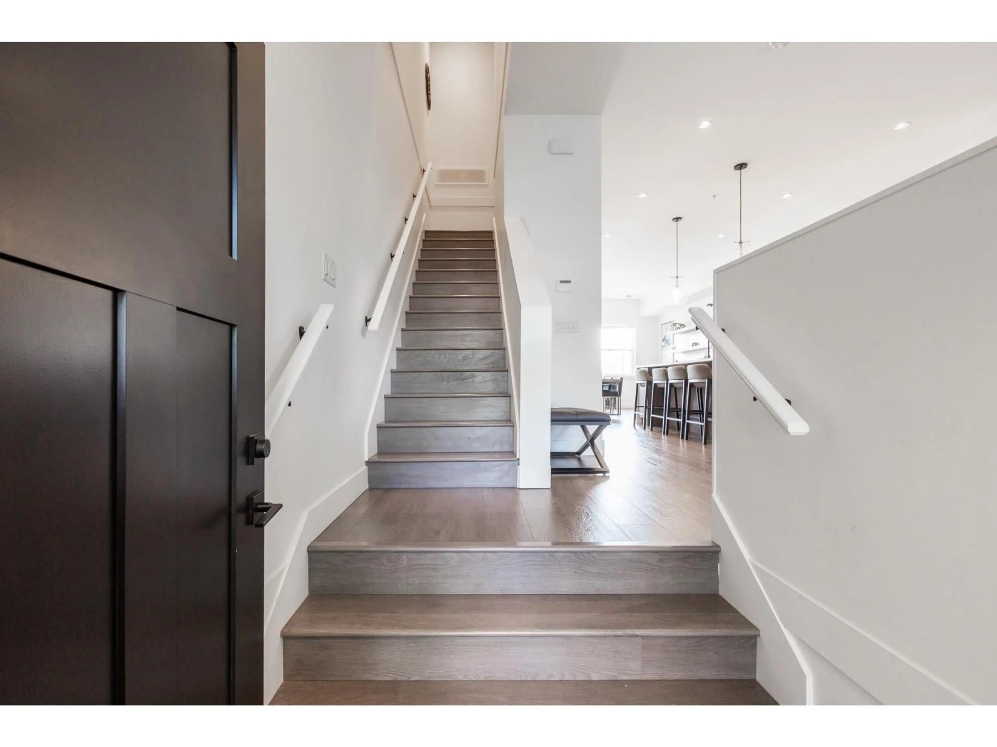 Indoor entryway for 8163 202 STREET, Langley British Columbia V2Y3K2