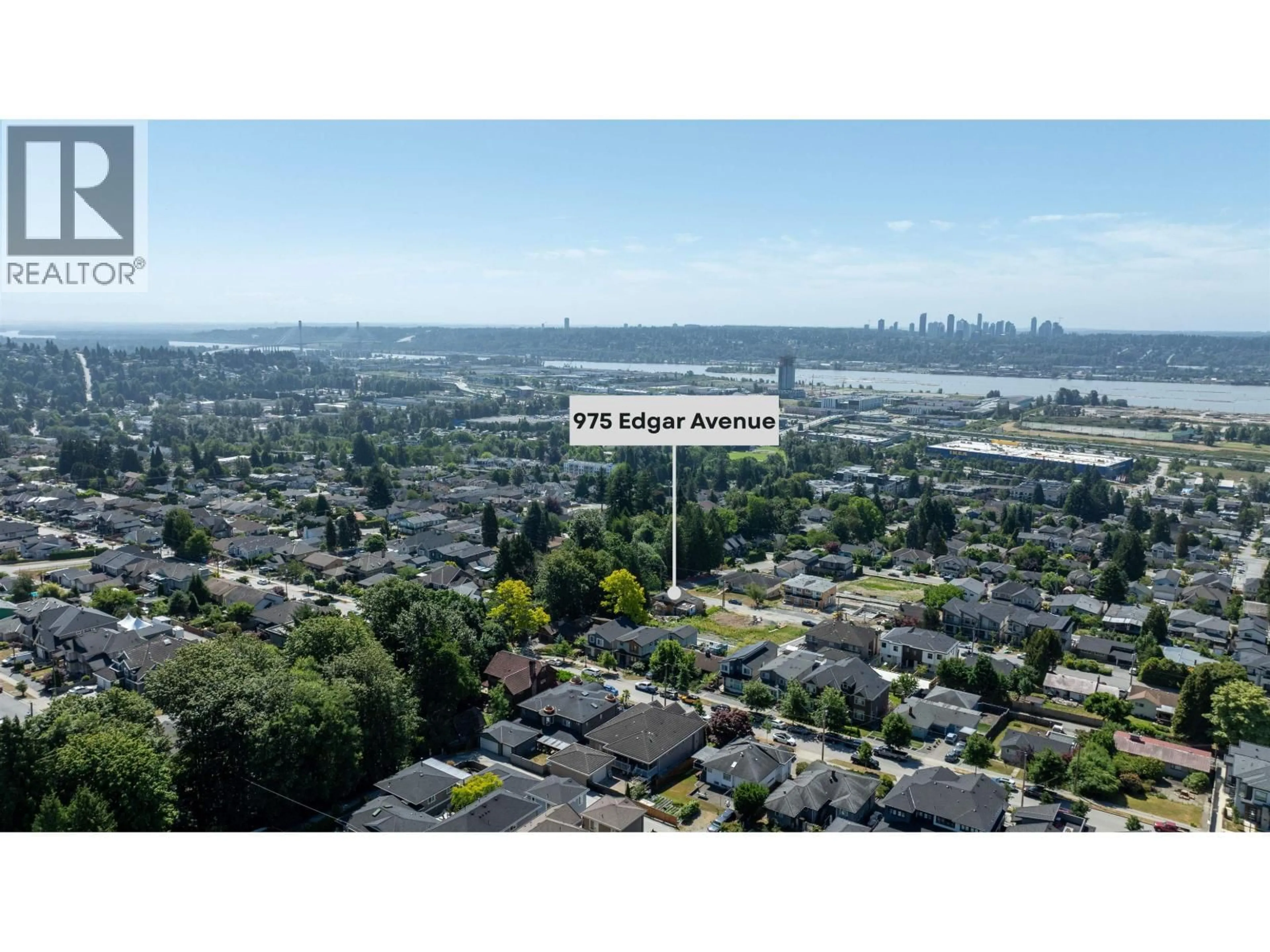 A pic from outside/outdoor area/front of a property/back of a property/a pic from drone, unknown for 975 EDGAR AVENUE, Coquitlam British Columbia V3K2K1