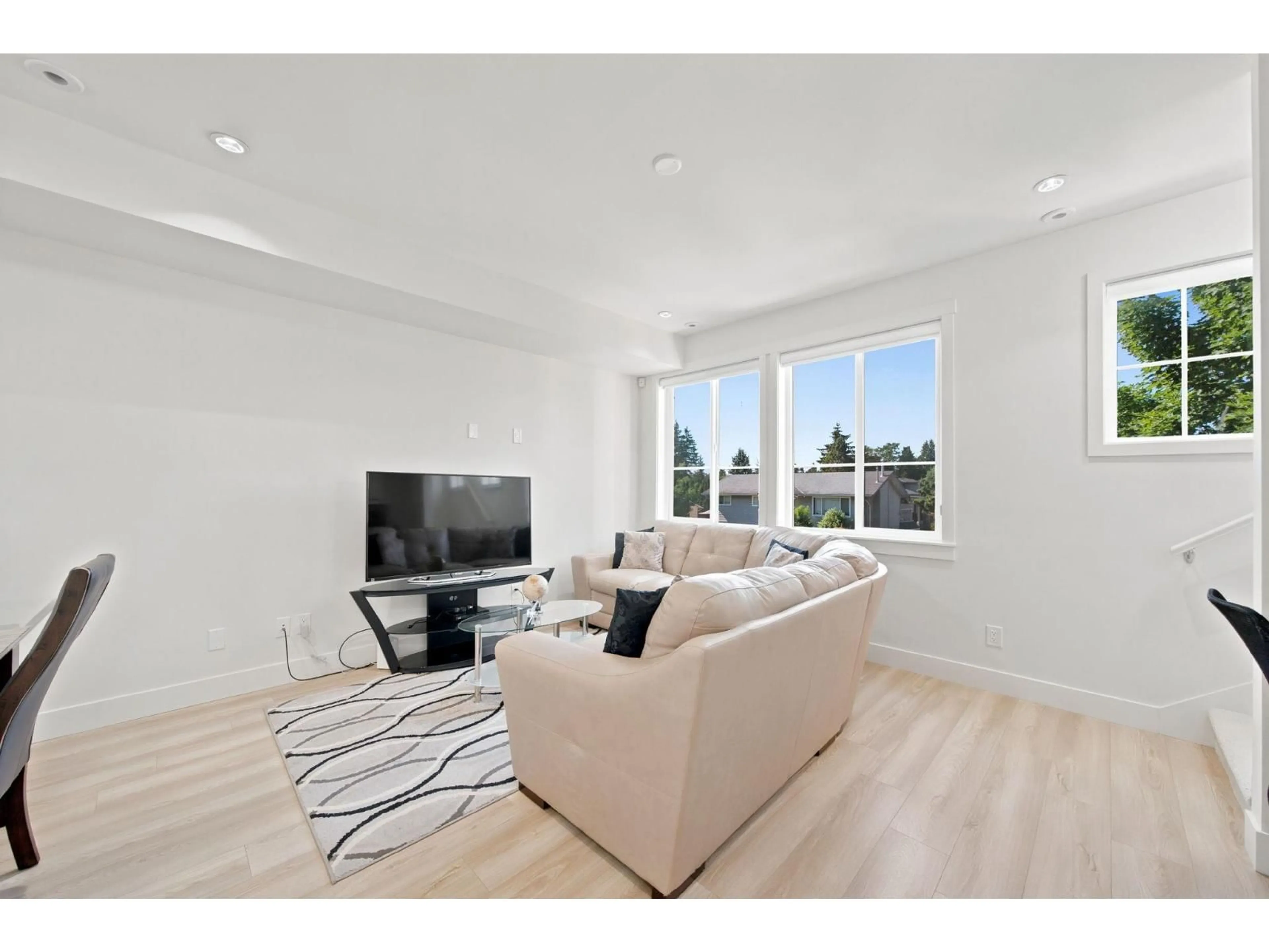 Living room with furniture, unknown for 62 - 11556 72A AVENUE, Delta British Columbia V4C1A9