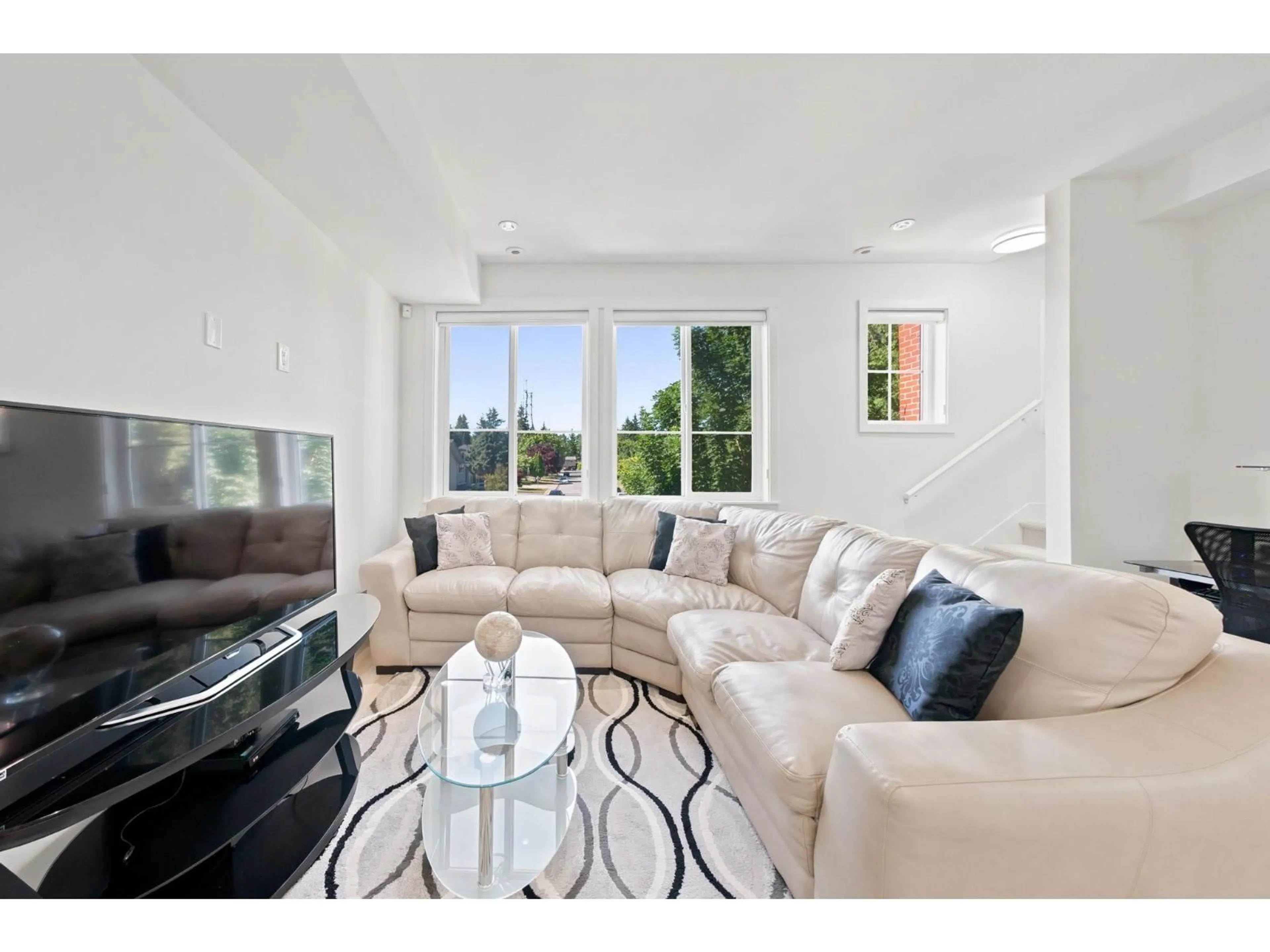Living room with furniture, unknown for 62 - 11556 72A AVENUE, Delta British Columbia V4C1A9