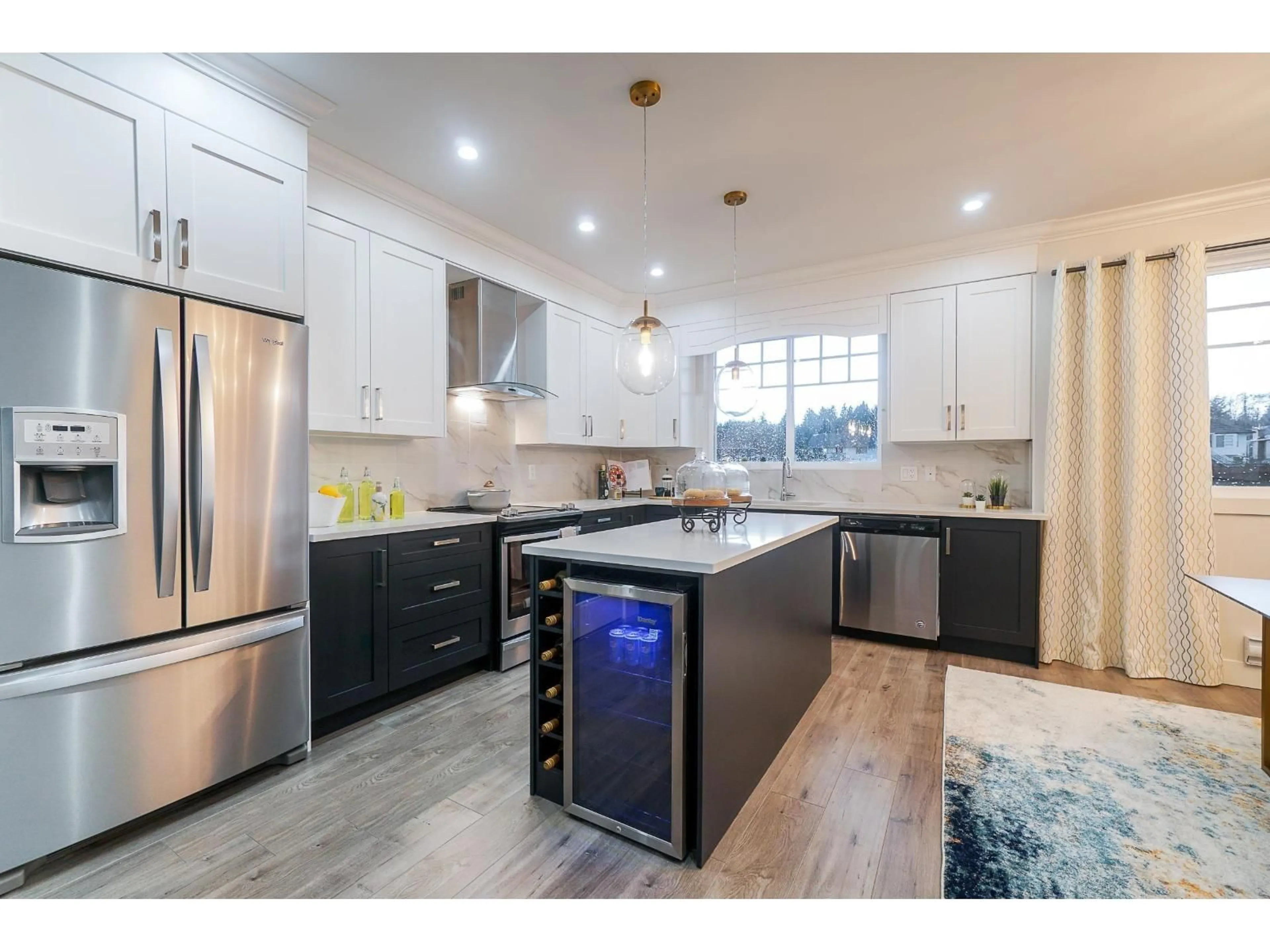 Open concept kitchen, unknown for 54 - 13898 64 AVENUE, Surrey British Columbia V3W1L6