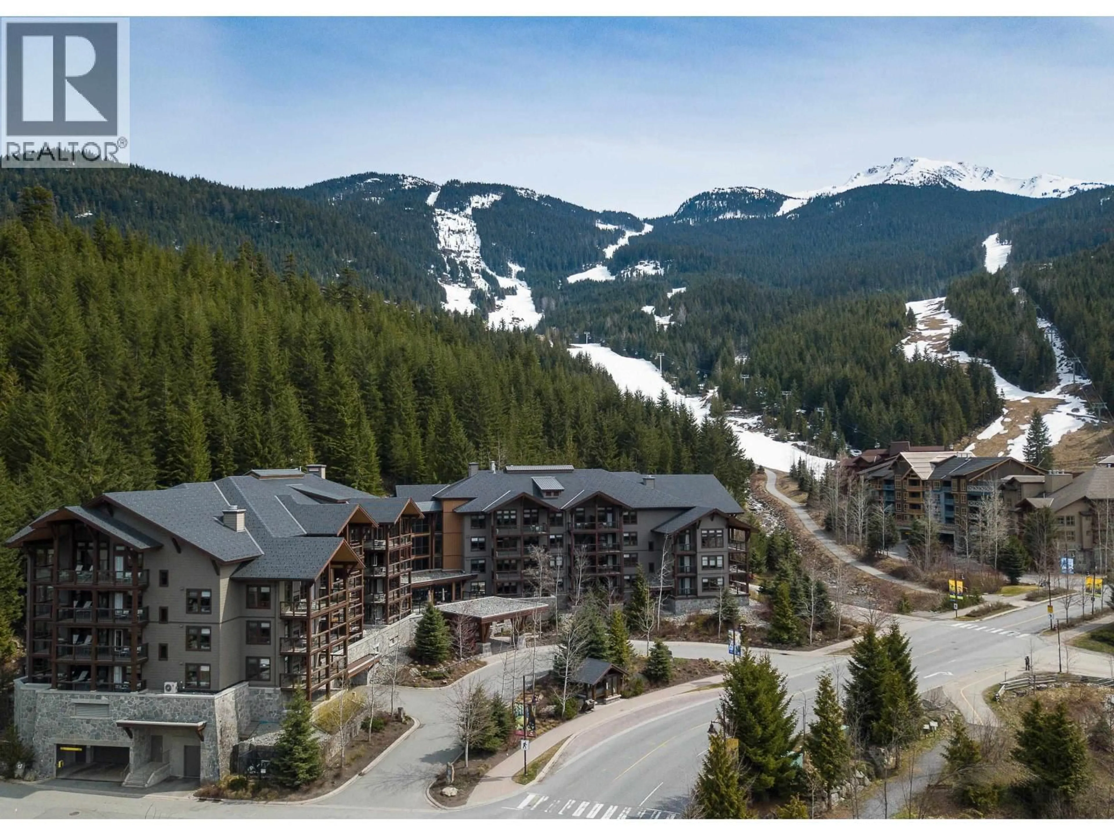A pic from outside/outdoor area/front of a property/back of a property/a pic from drone, mountain view for 303D - 2020 LONDON LANE, Whistler British Columbia V0N1B2