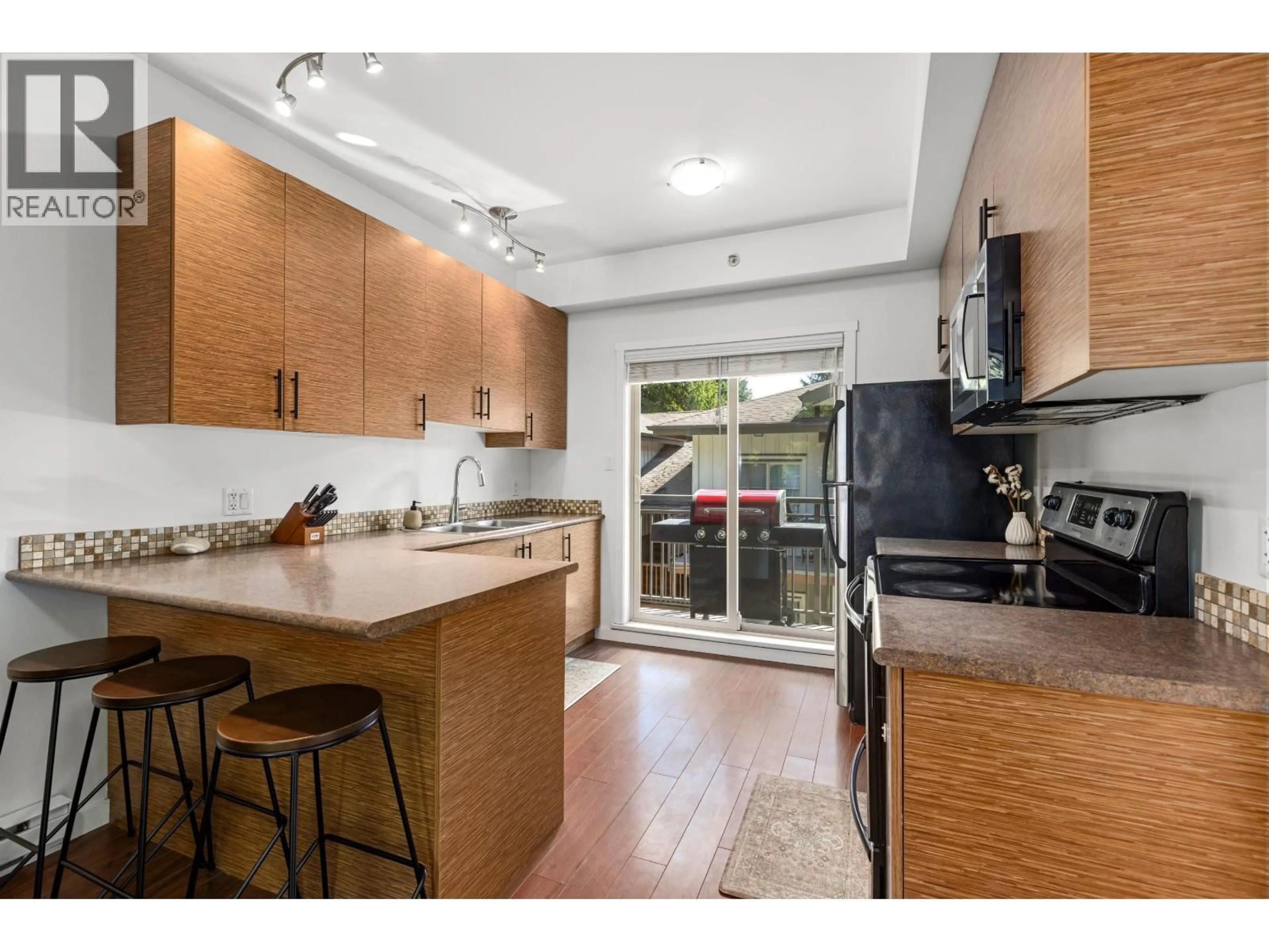 Open concept kitchen, unknown for 7 - 7450 PROSPECT STREET, Pemberton British Columbia V0N2L1