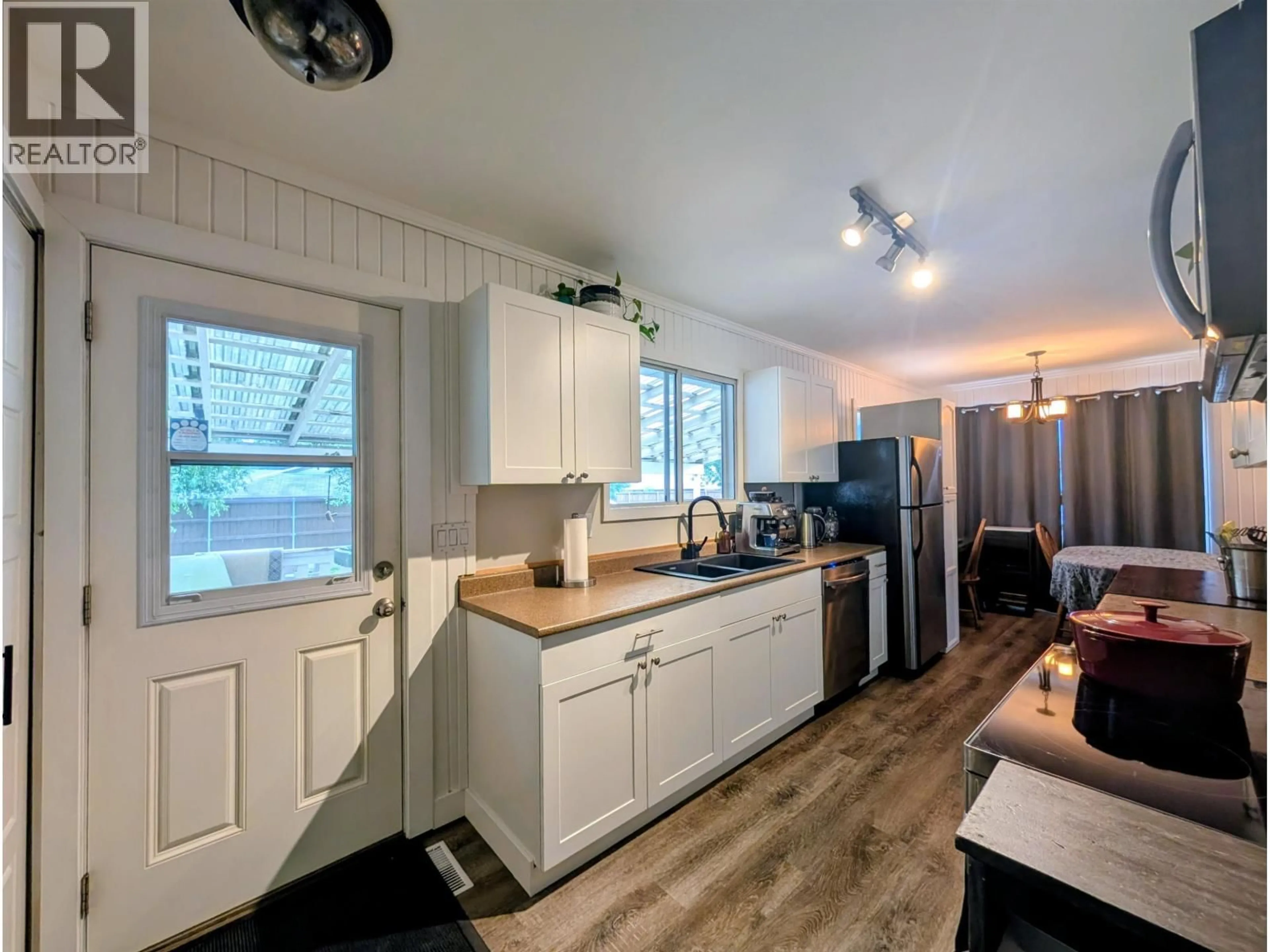 Open concept kitchen, unknown for 1696 PRINCESS STREET, Smithers British Columbia V0J2N0