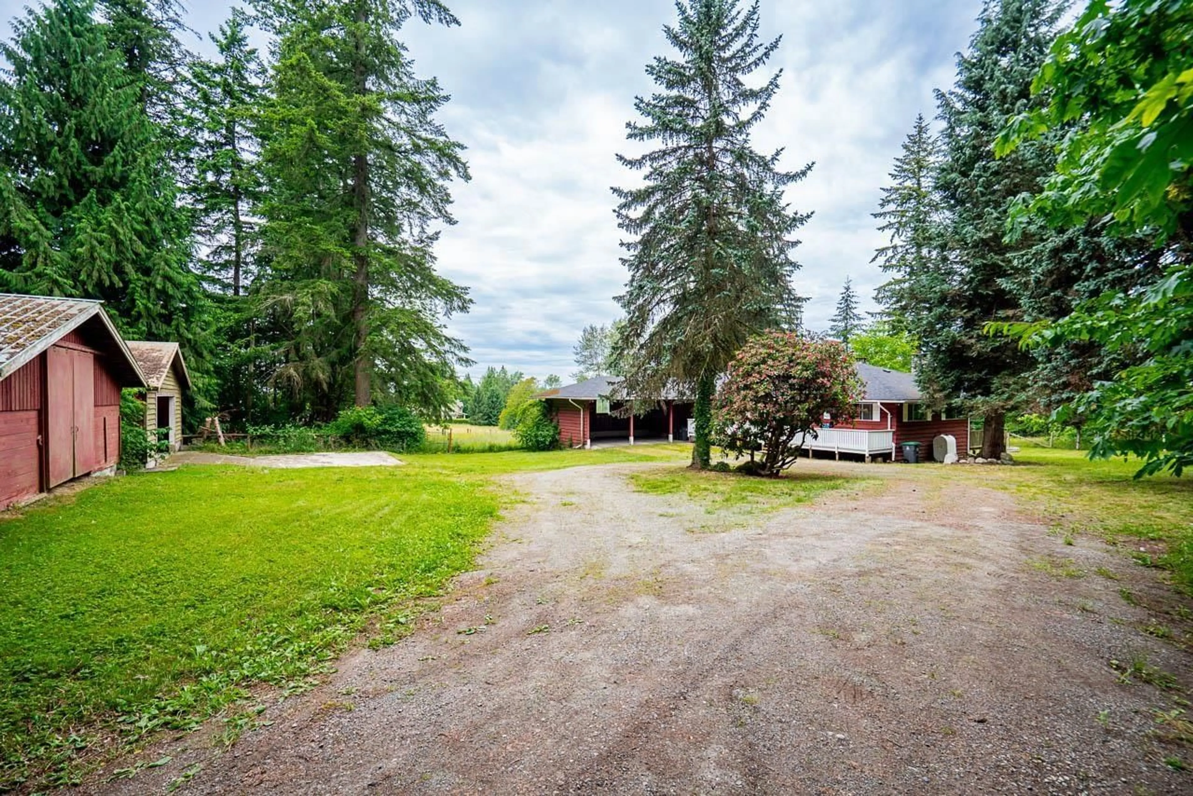 Unknown for 18495 0 AVENUE, Surrey British Columbia V3Z9R9