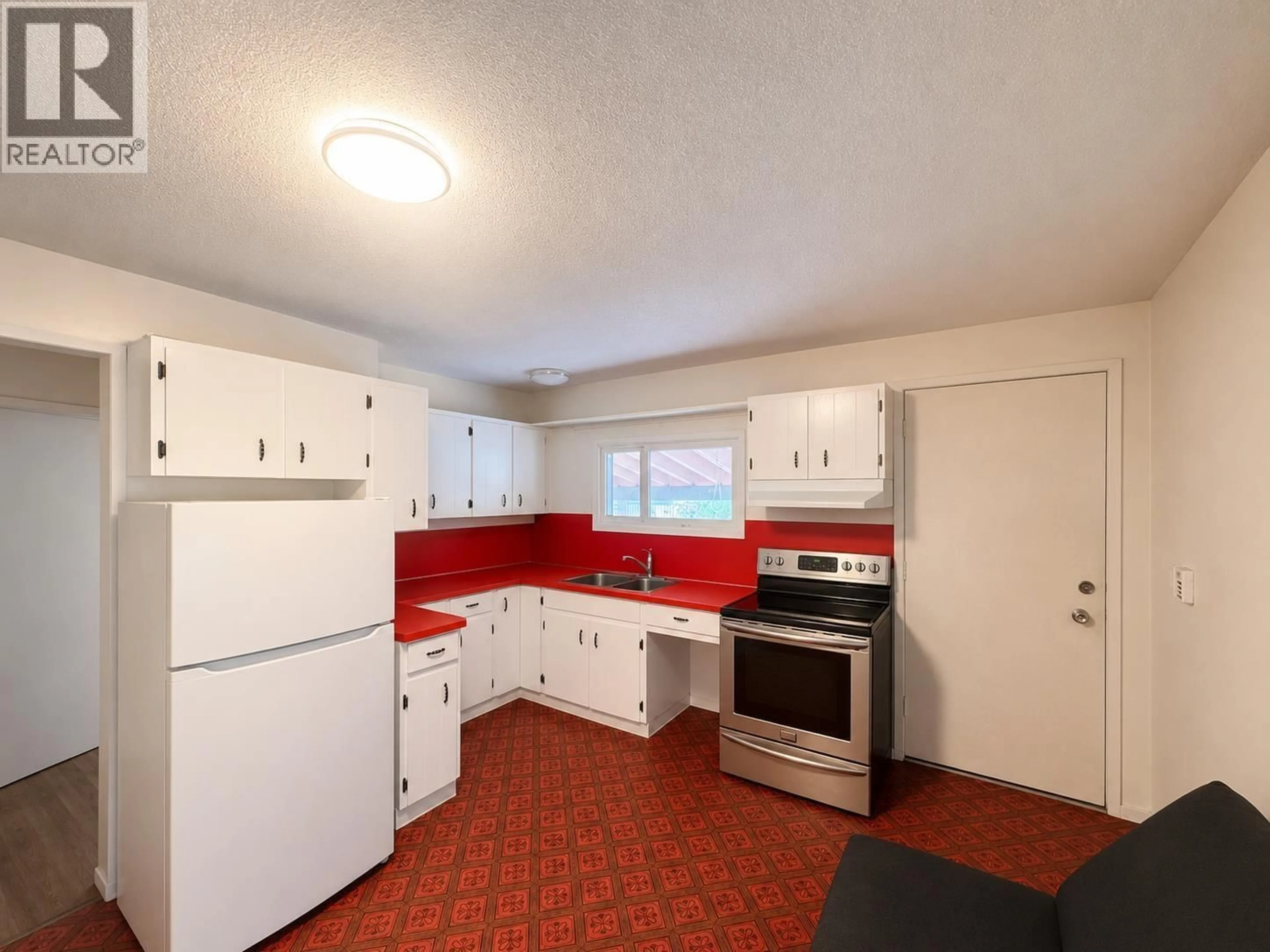Standard kitchen, unknown for 2707 MERRITT ROAD, Prince George British Columbia V2N1M5
