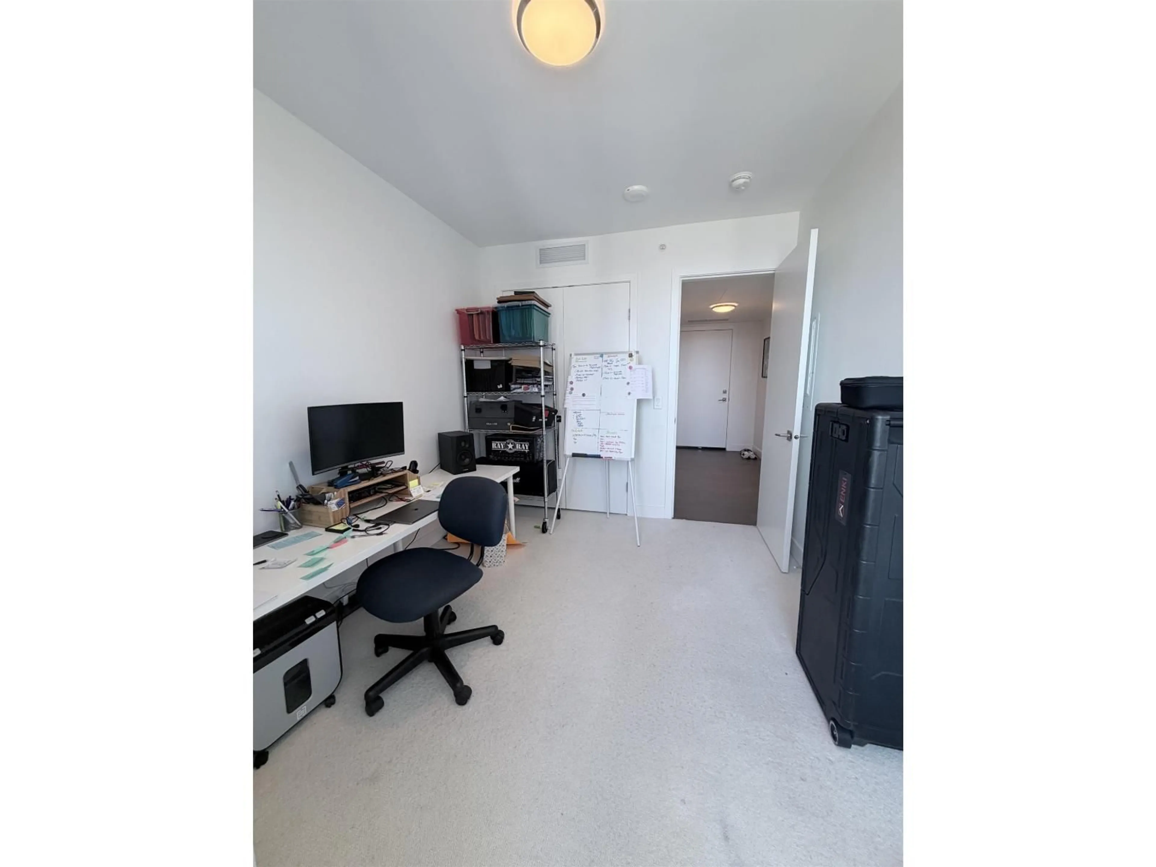 A pic of a room for 1205 - 1588 JOHNSTON ROAD, White Rock British Columbia V4B0C5