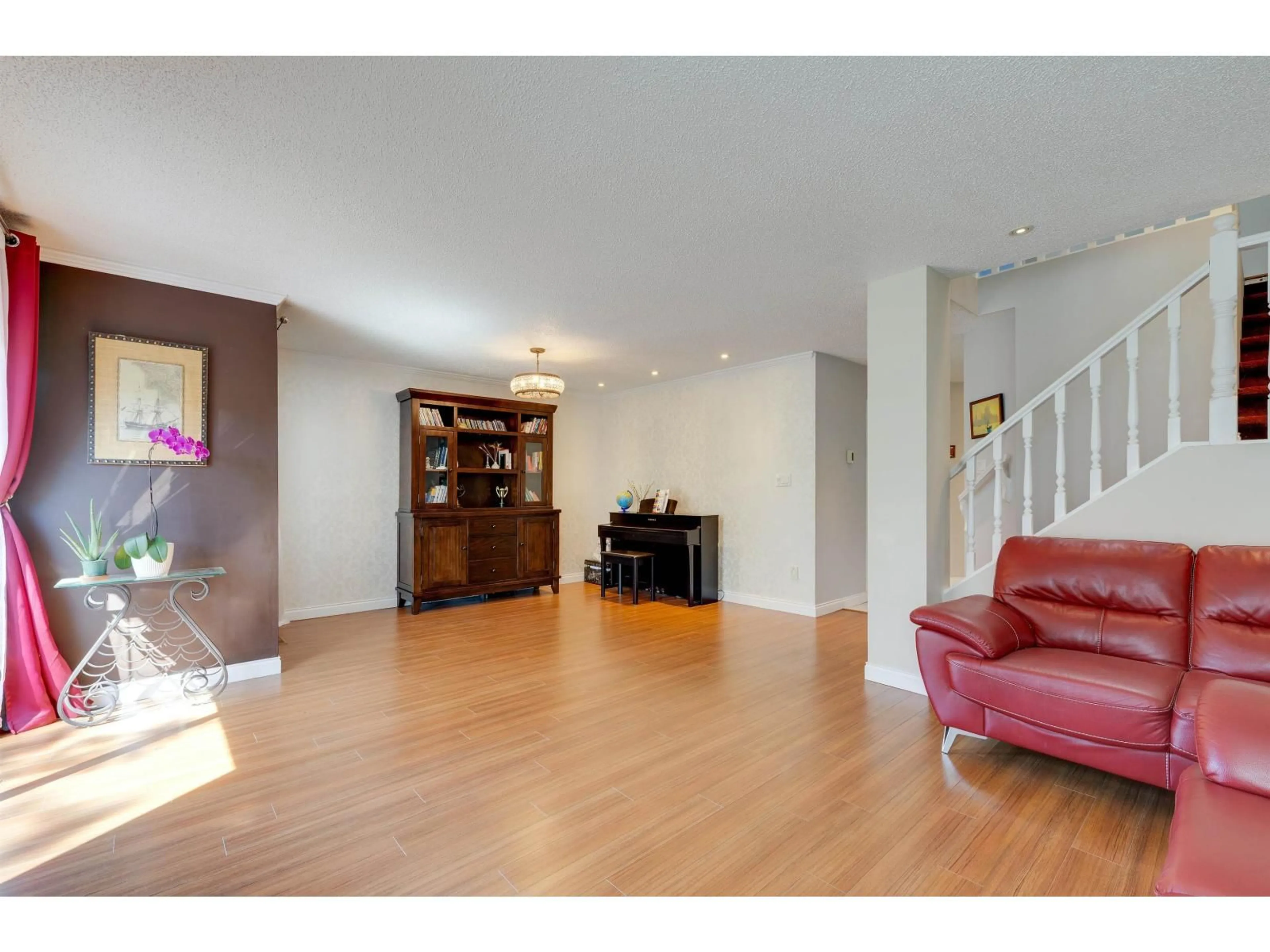 Unknown for 6433 121A STREET, Surrey British Columbia V3W0Y4