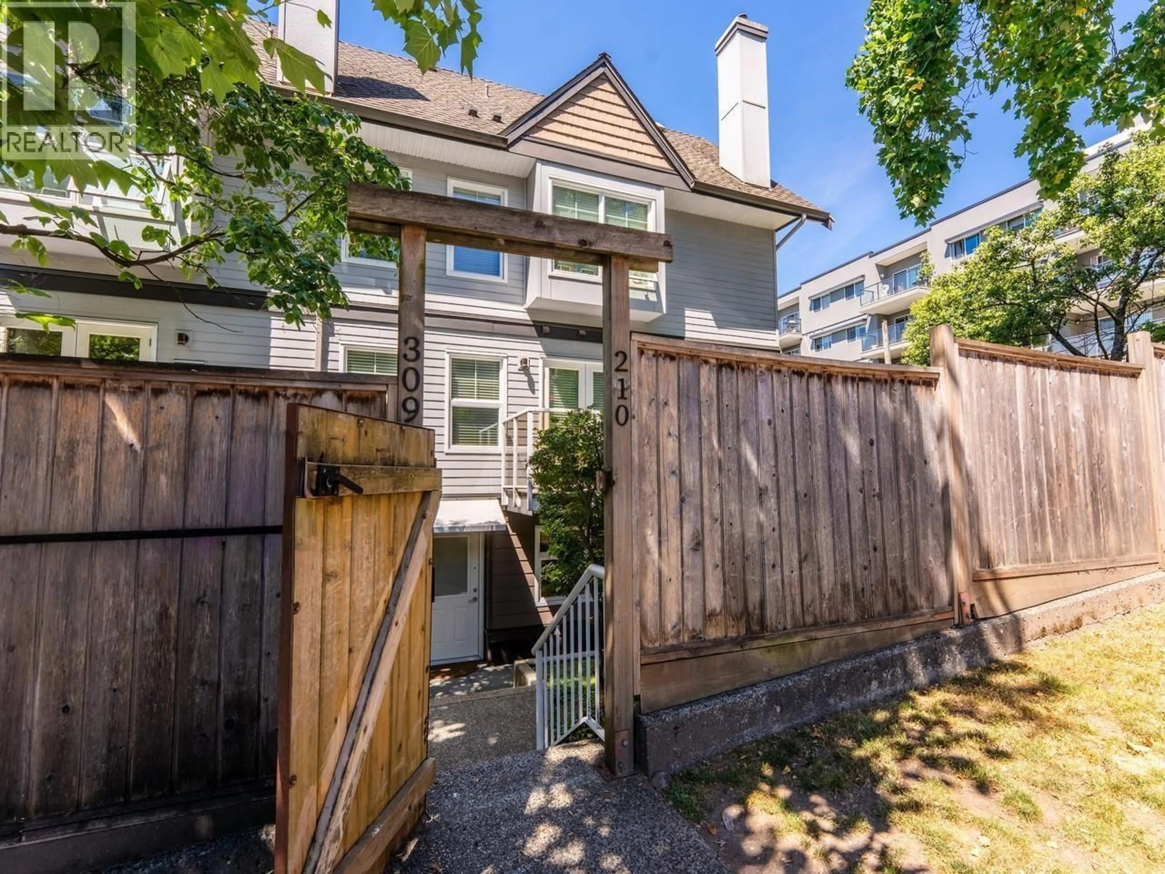 Unknown for 210 - 3787 PENDER STREET, Burnaby British Columbia V5C2L2