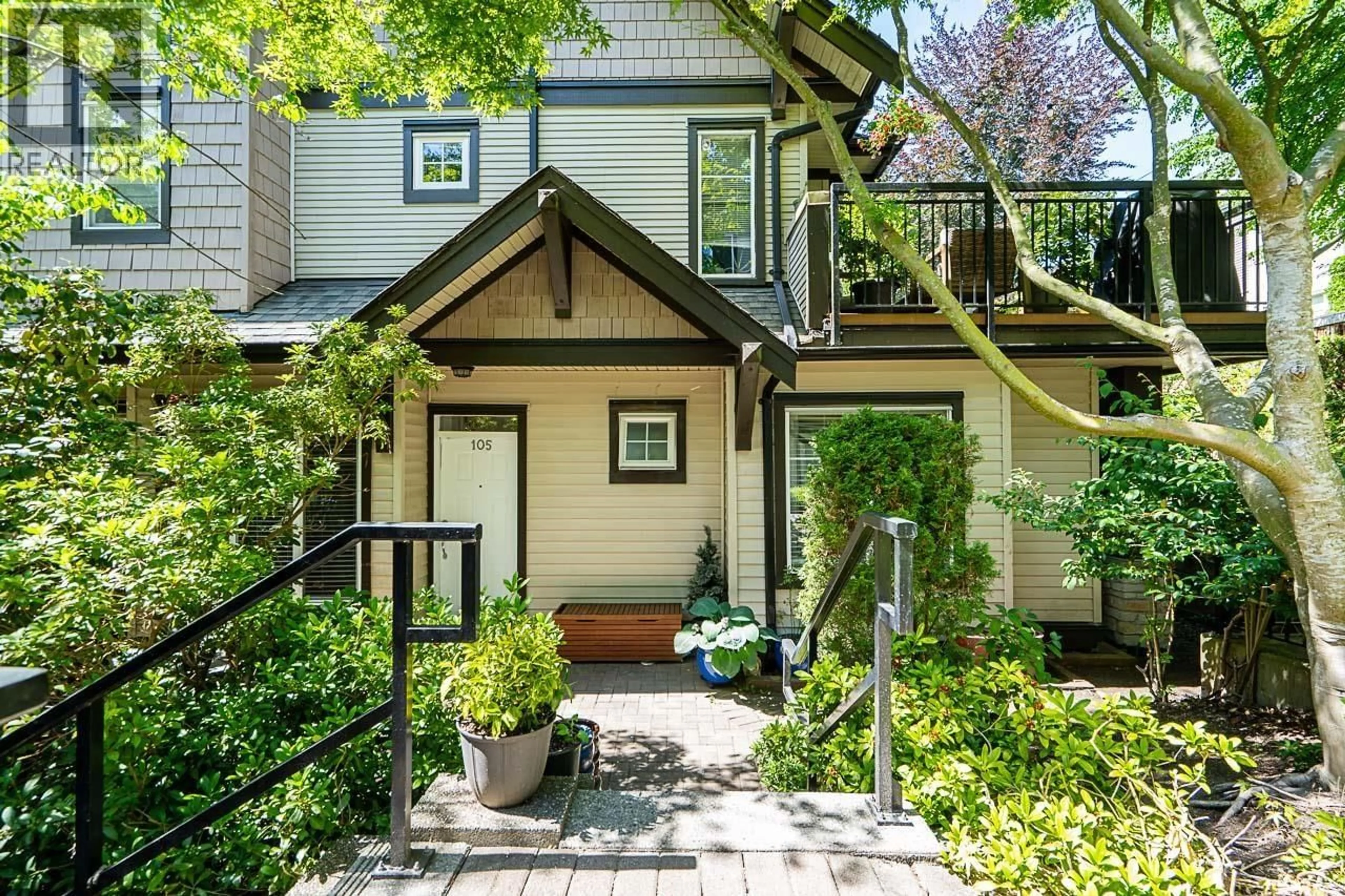 Unknown for 105 - 7000 21ST AVENUE, Burnaby British Columbia V5E4P1