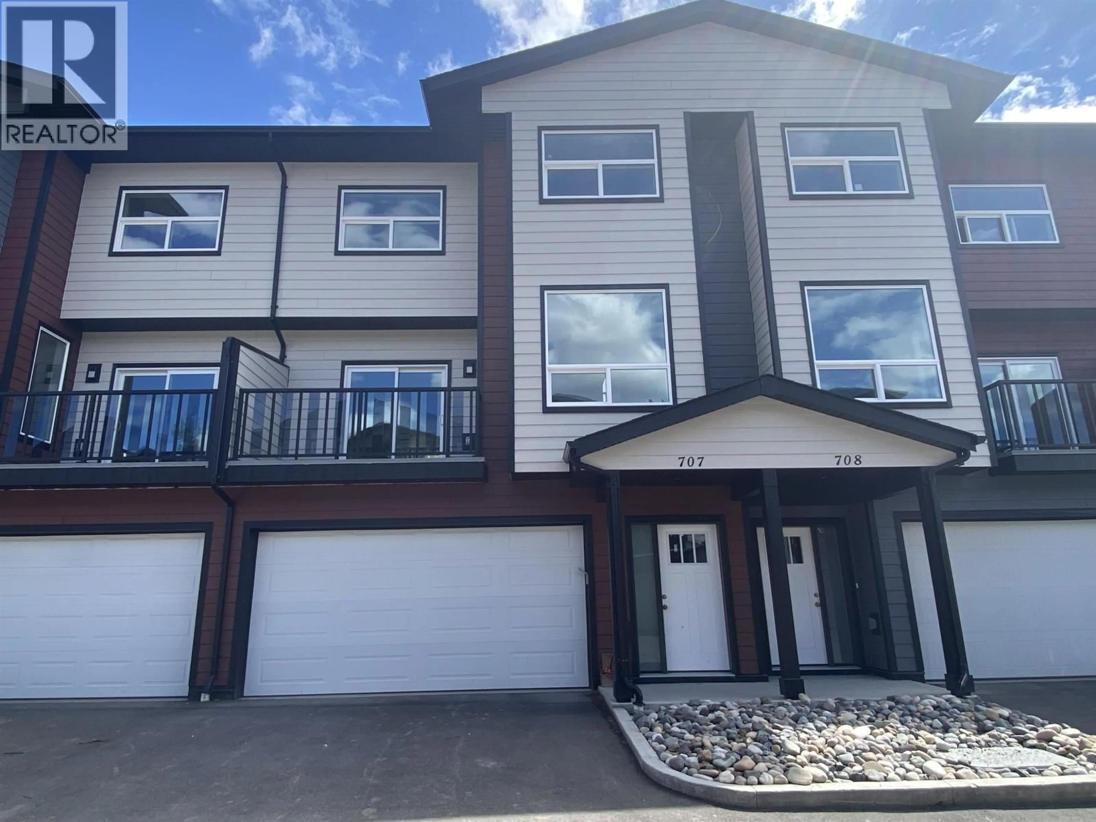 A pic from outside/outdoor area/front of a property/back of a property/a pic from drone, unknown for 707 - 7000 HUSBAND DRIVE, Prince George British Columbia V2N0K2