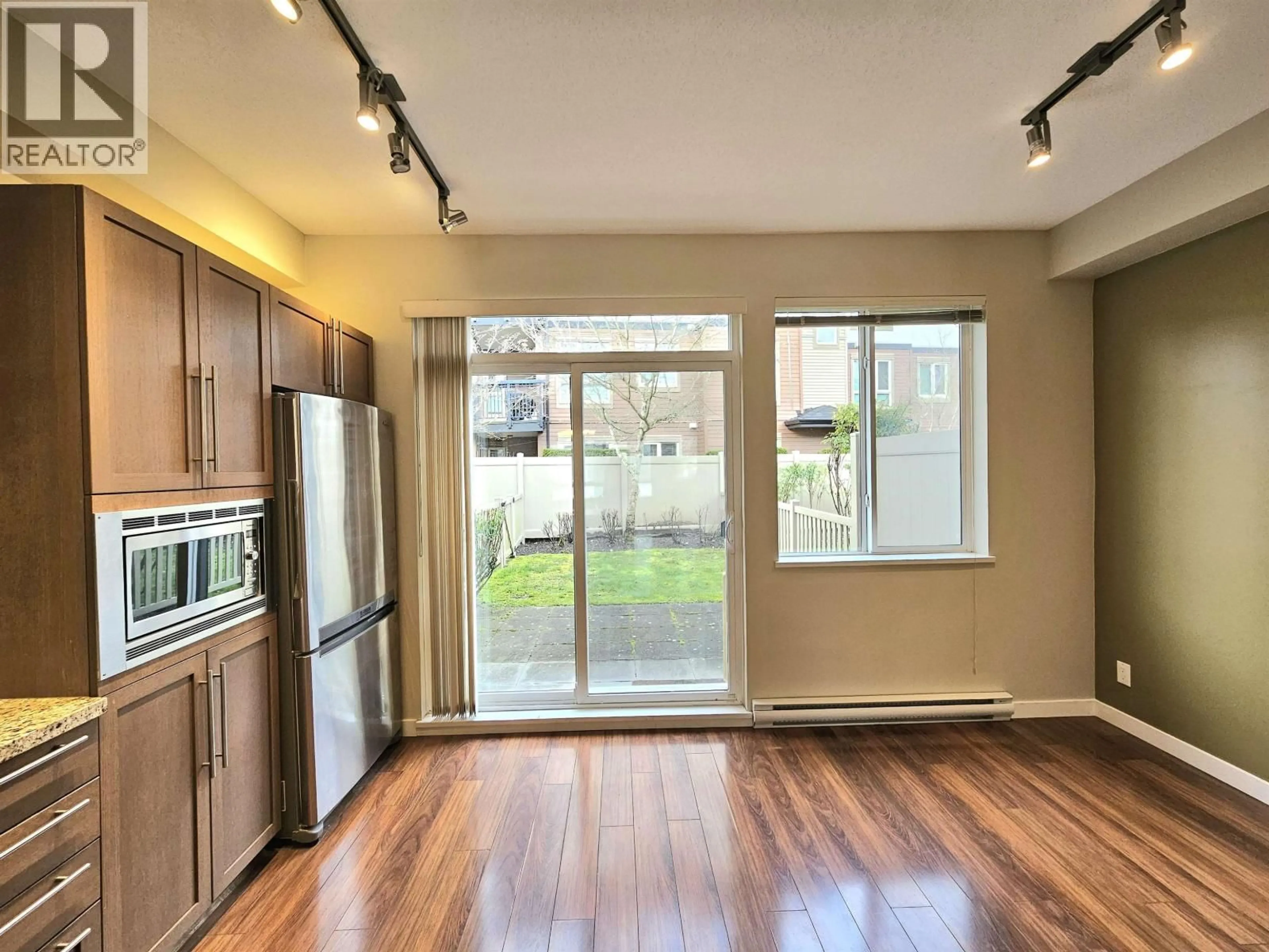 Stairs for 97 - 1125 KENSAL PLACE, Coquitlam British Columbia V3B0G3