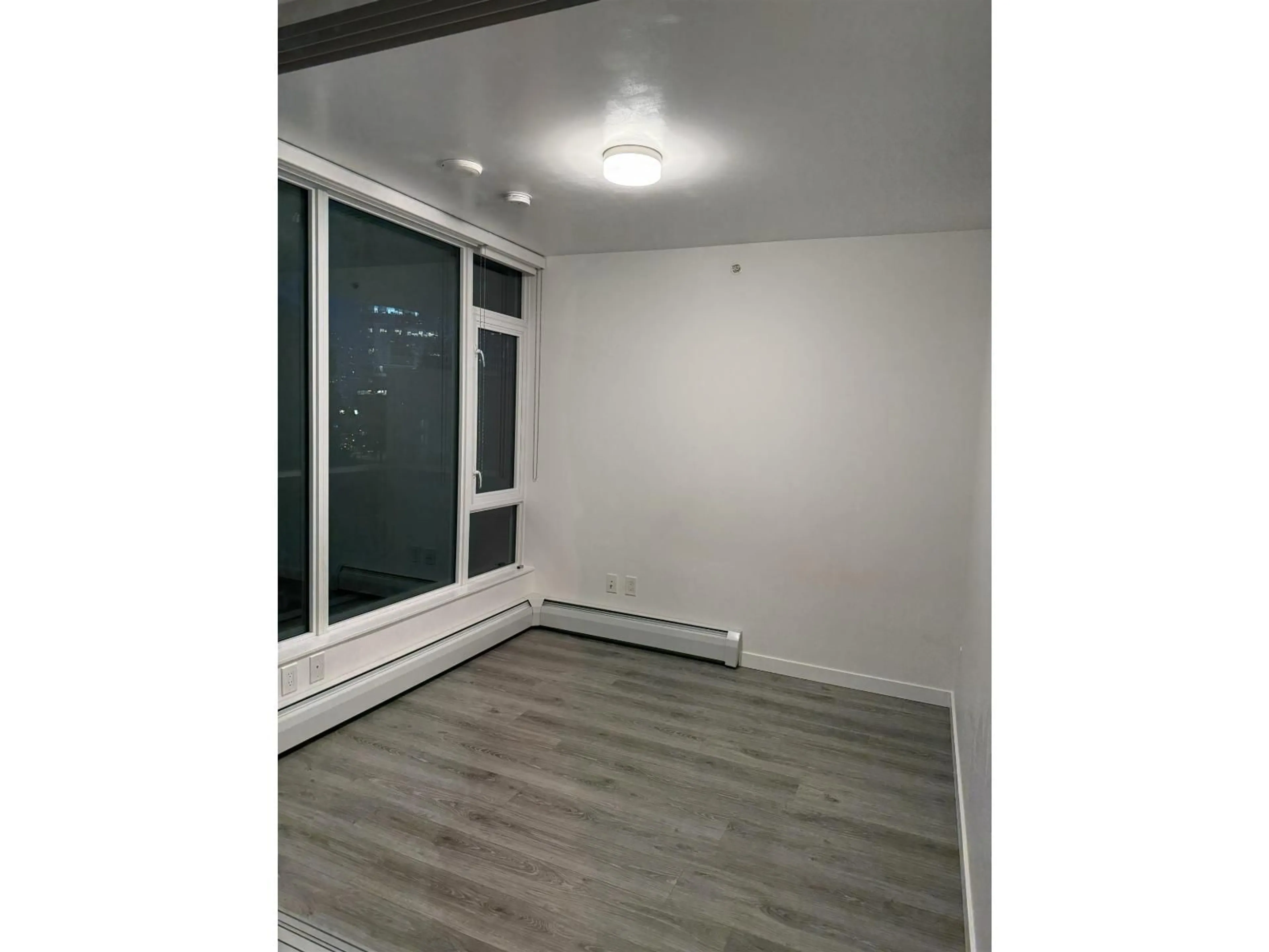 A pic of a room for 306 - 13350 CENTRAL AVENUE, Surrey British Columbia V3T0S1