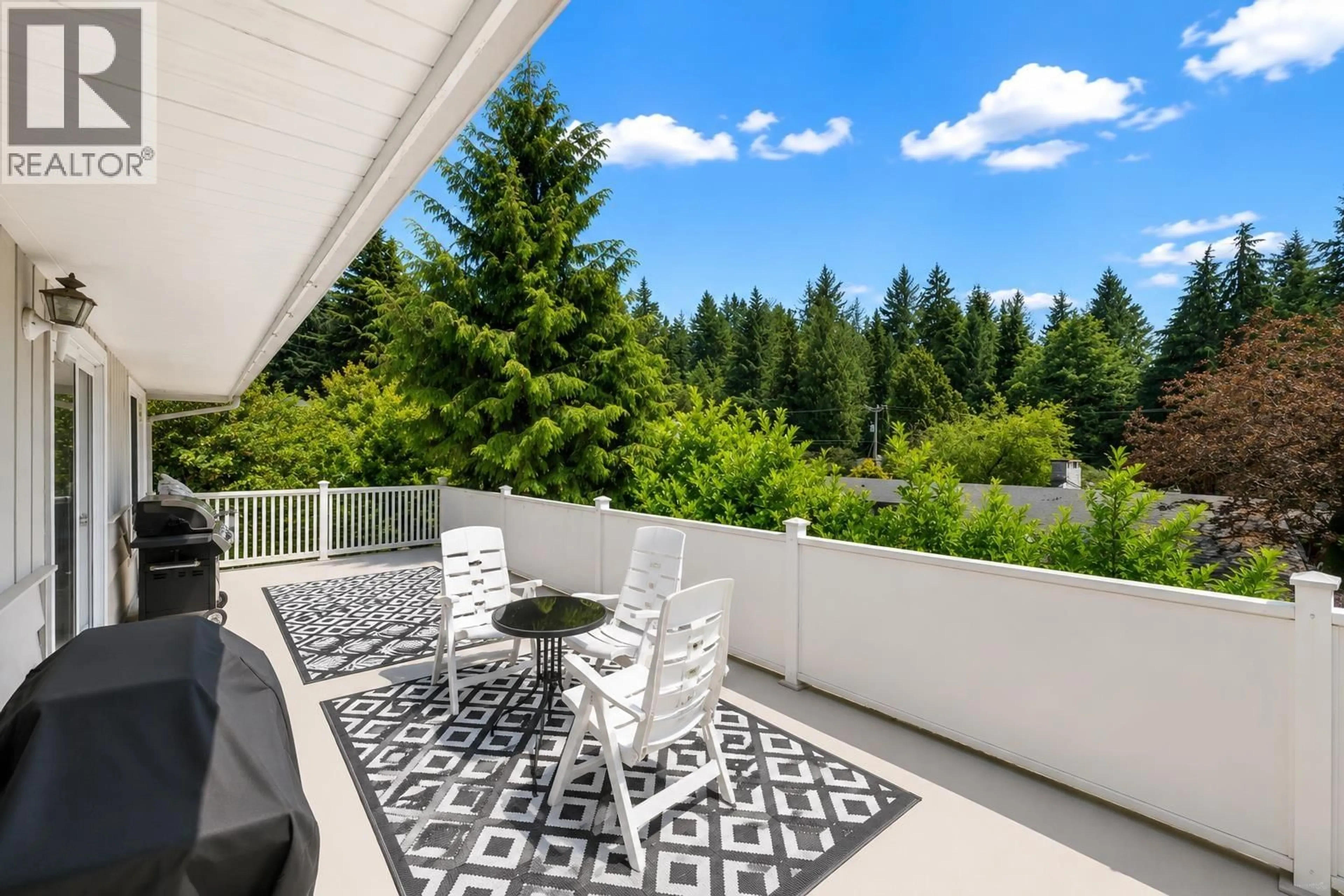 Patio, unknown for 468 SAVILLE CRESCENT, North Vancouver British Columbia V7N3B1