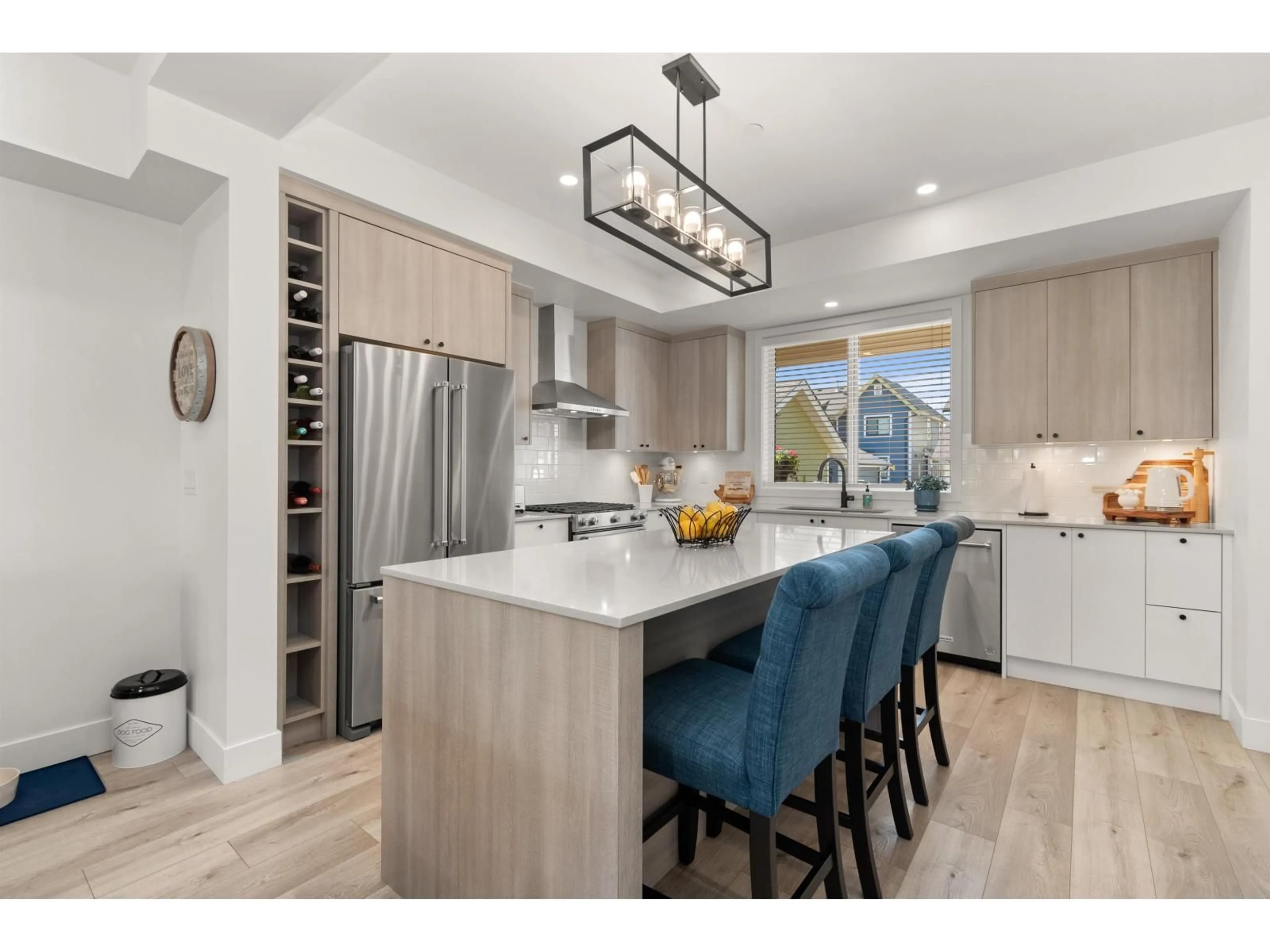 Open concept kitchen, unknown for 131 - 46211 PROMONTORY ROAD, Chilliwack British Columbia V2R6E4
