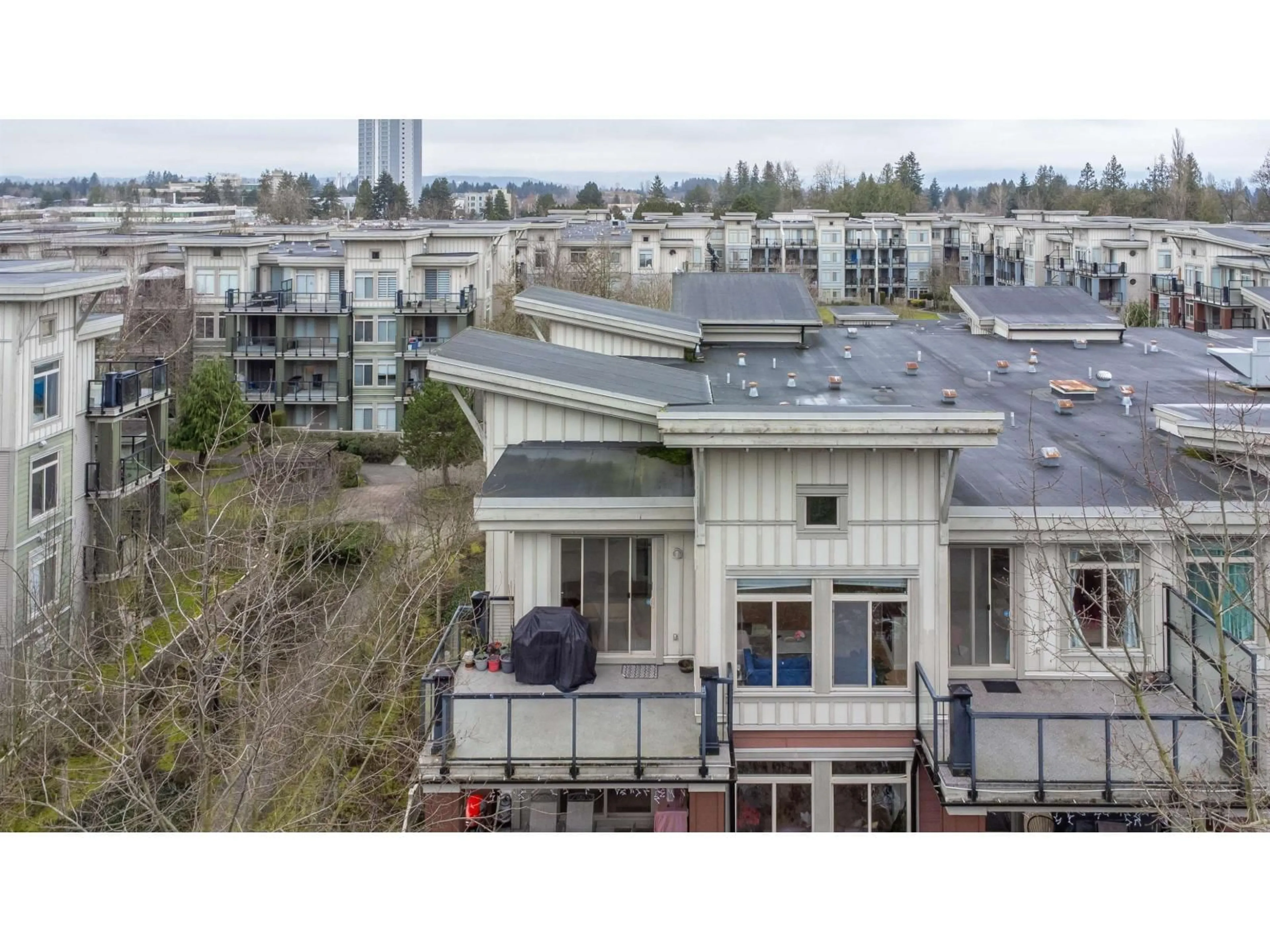A pic from outside/outdoor area/front of a property/back of a property/a pic from drone, city buildings view from balcony for 419 - 15385 101A AVENUE, Surrey British Columbia V3R0B4