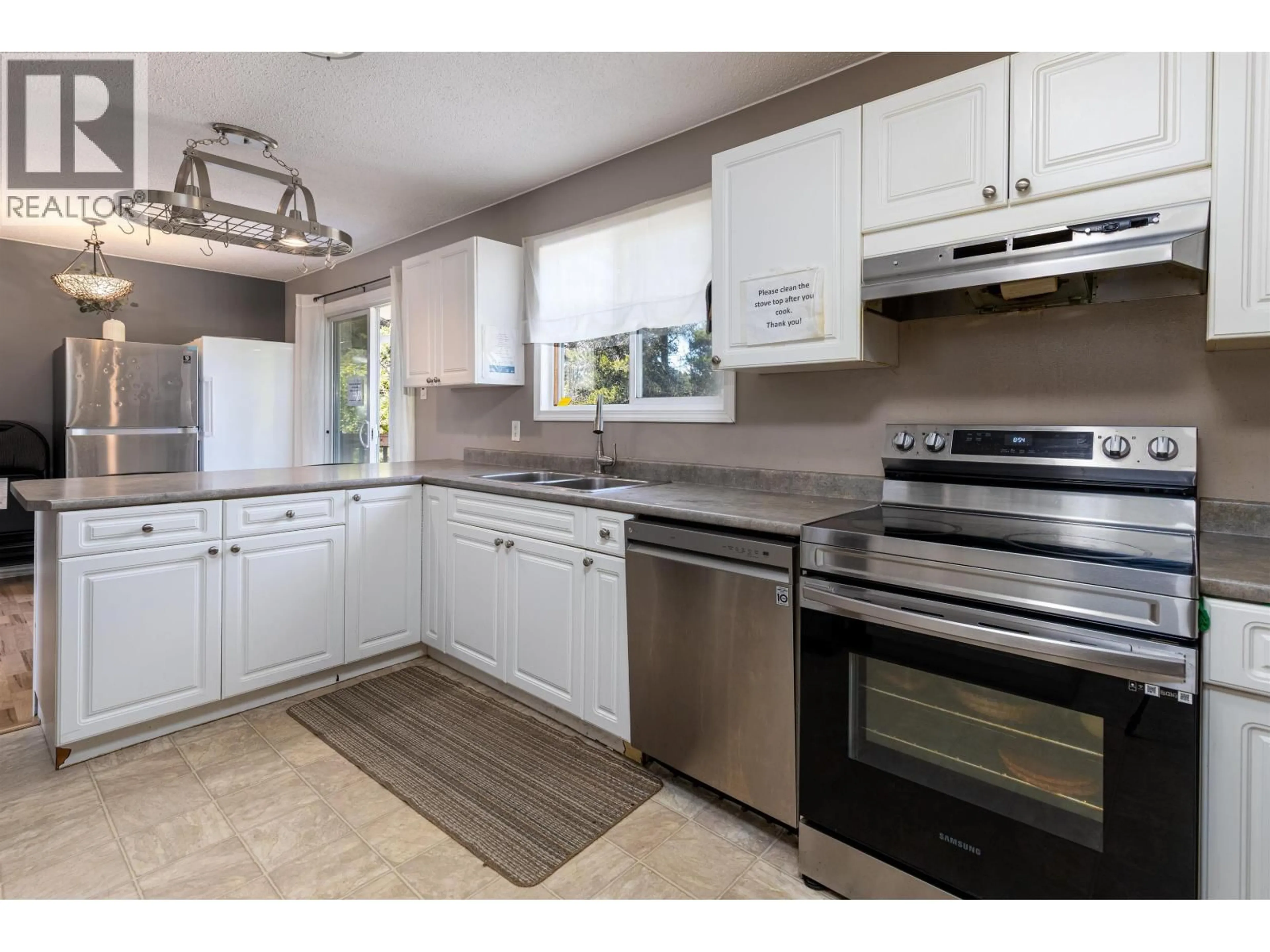 Standard kitchen, unknown for 4920 LAZELLE AVENUE, Terrace British Columbia V8G1T7