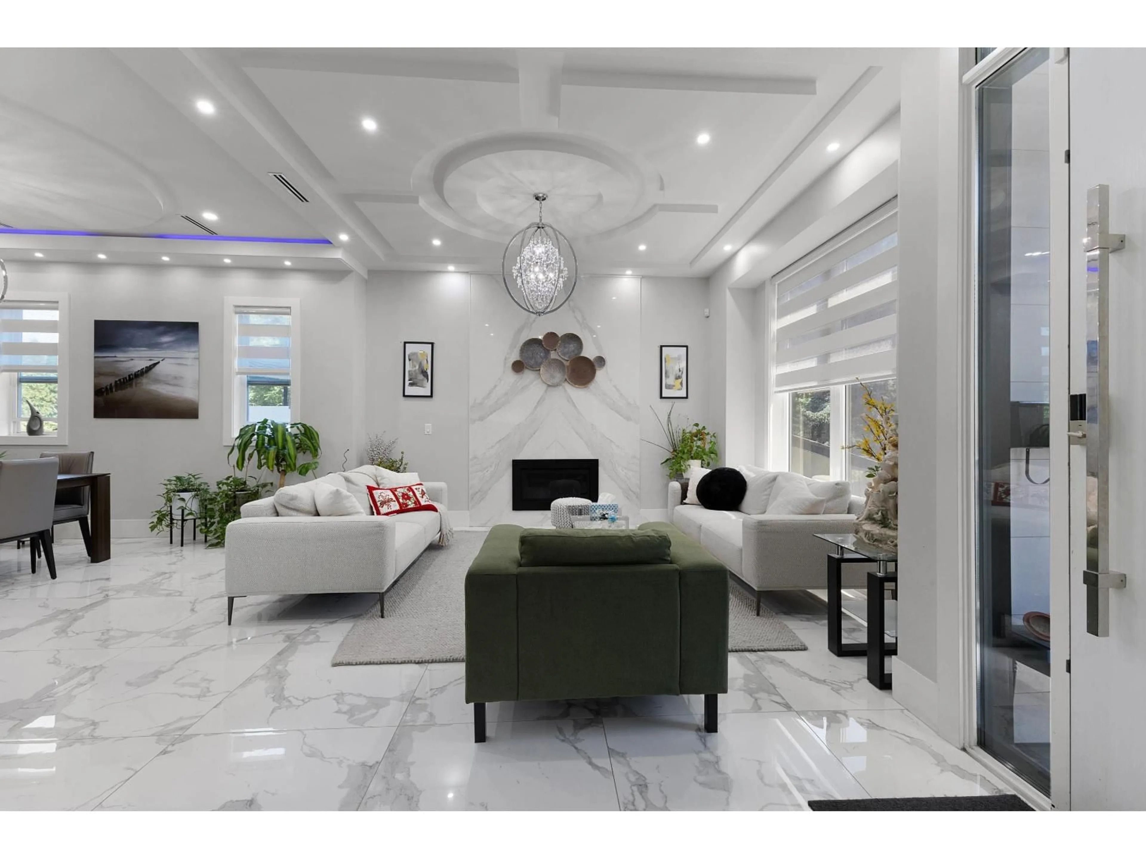 Lobby for 12842 CARLUKE CRESCENT, Surrey British Columbia V3V6R4