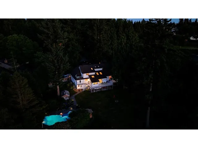 16233 30B AVENUE, Surrey 3