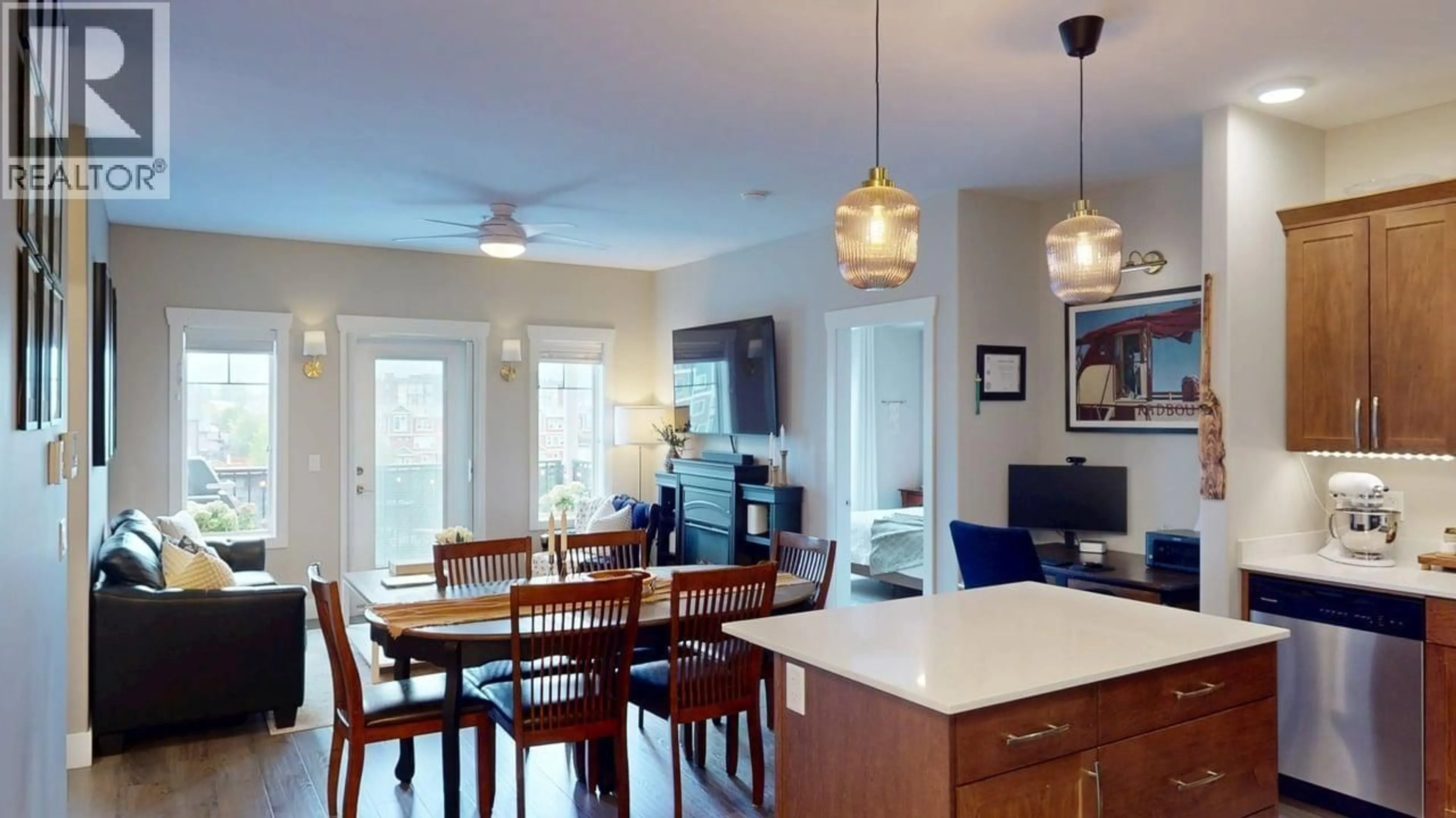 Open concept kitchen, unknown for 302 - 11205 105 AVENUE, Fort St. John British Columbia V1J0L3