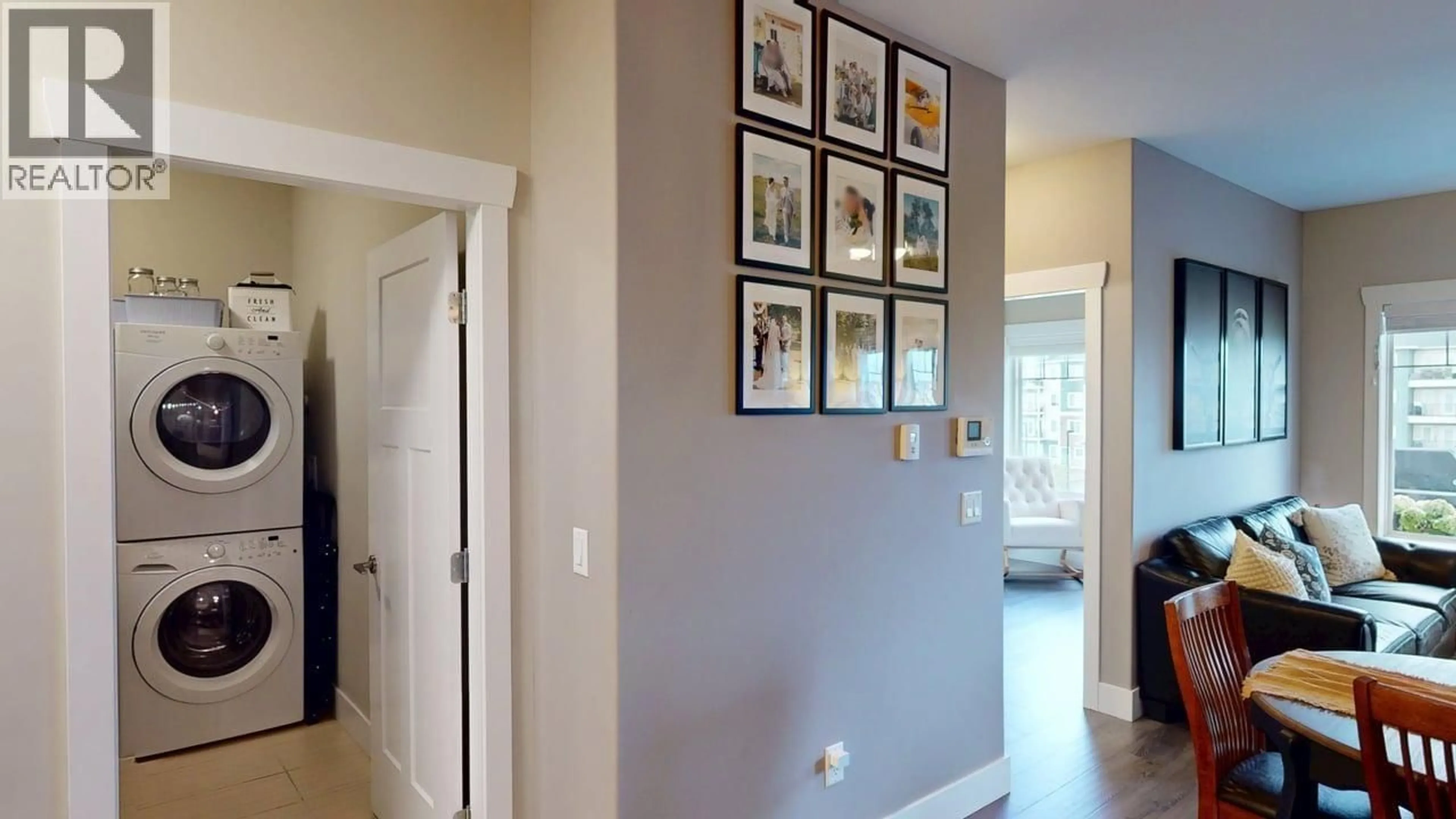 Indoor entryway for 302 - 11205 105 AVENUE, Fort St. John British Columbia V1J0L3