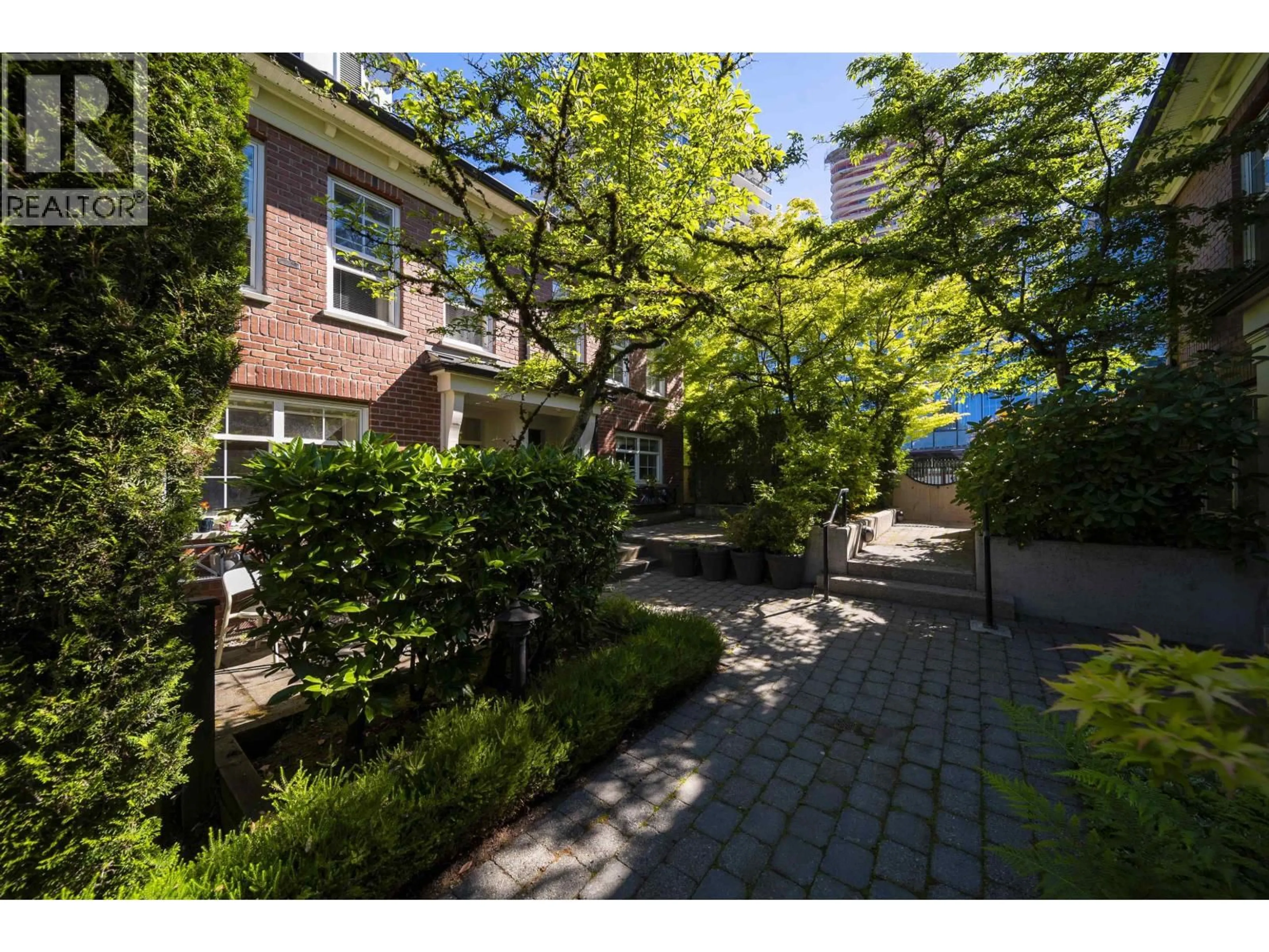 Patio, street for 23 - 5812 TISDALL STREET, Vancouver British Columbia V5Z3N2