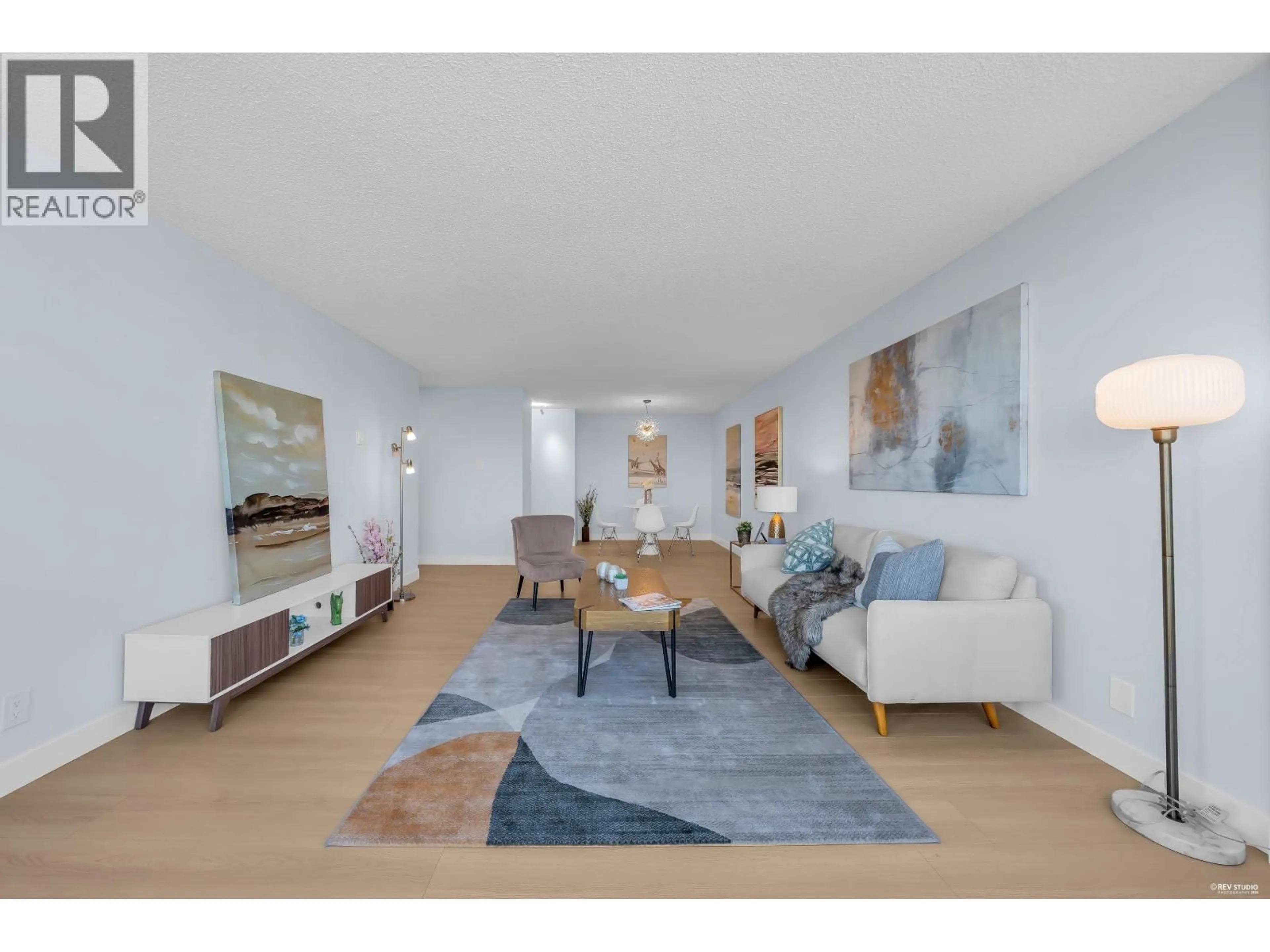 Living room with furniture, unknown for 2001 - 6540 BURLINGTON AVENUE, Burnaby British Columbia V5H4G3