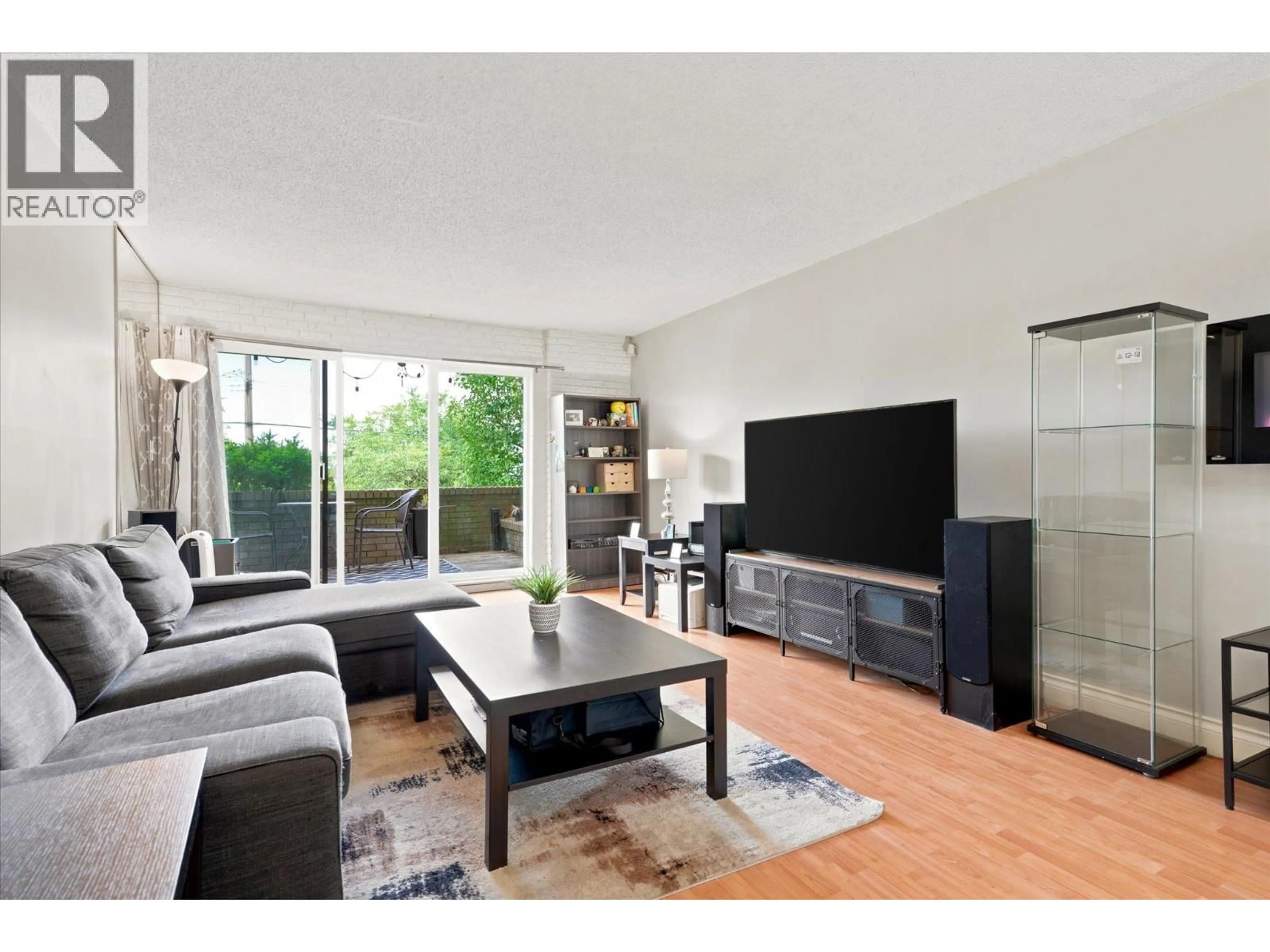Living room with furniture, unknown for 101 - 2240 WALL STREET, Vancouver British Columbia V5L1B6