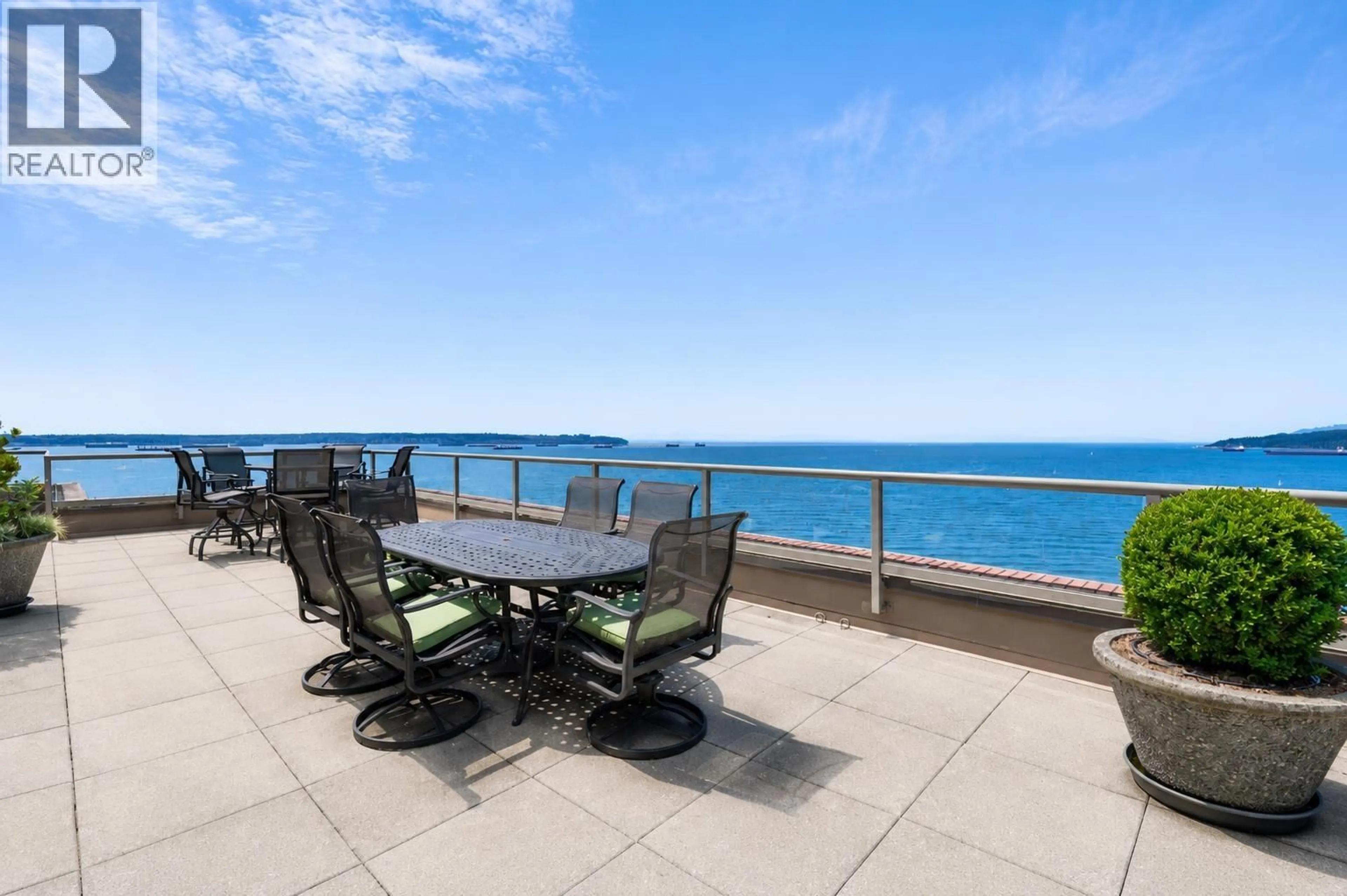 Patio, water/lake/river/ocean view for PH - 2250 BELLEVUE AVENUE, West Vancouver British Columbia V7V1C6