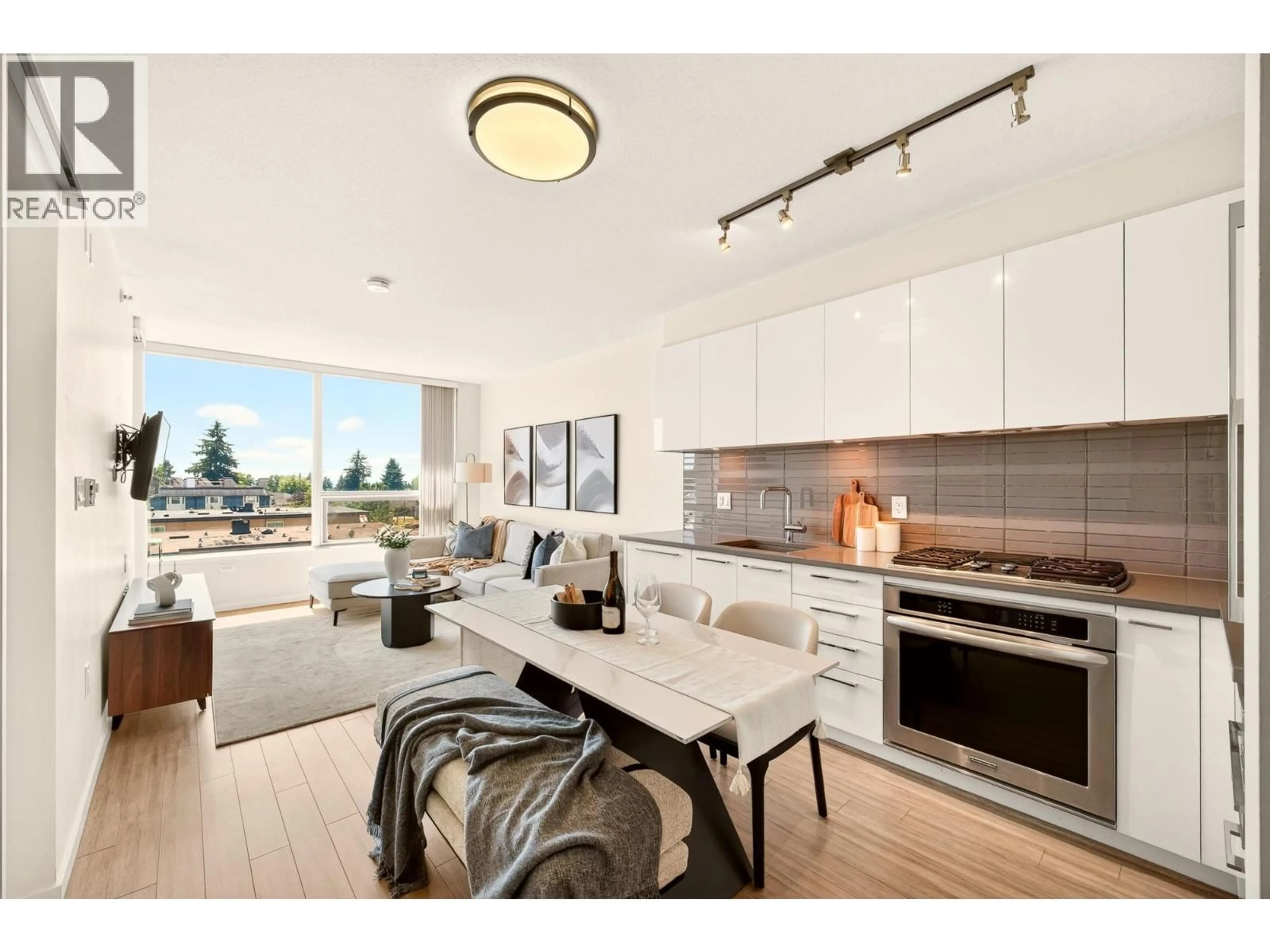 Open concept kitchen, unknown for 503 - 6658 DOW AVENUE, Burnaby British Columbia V5H0C7
