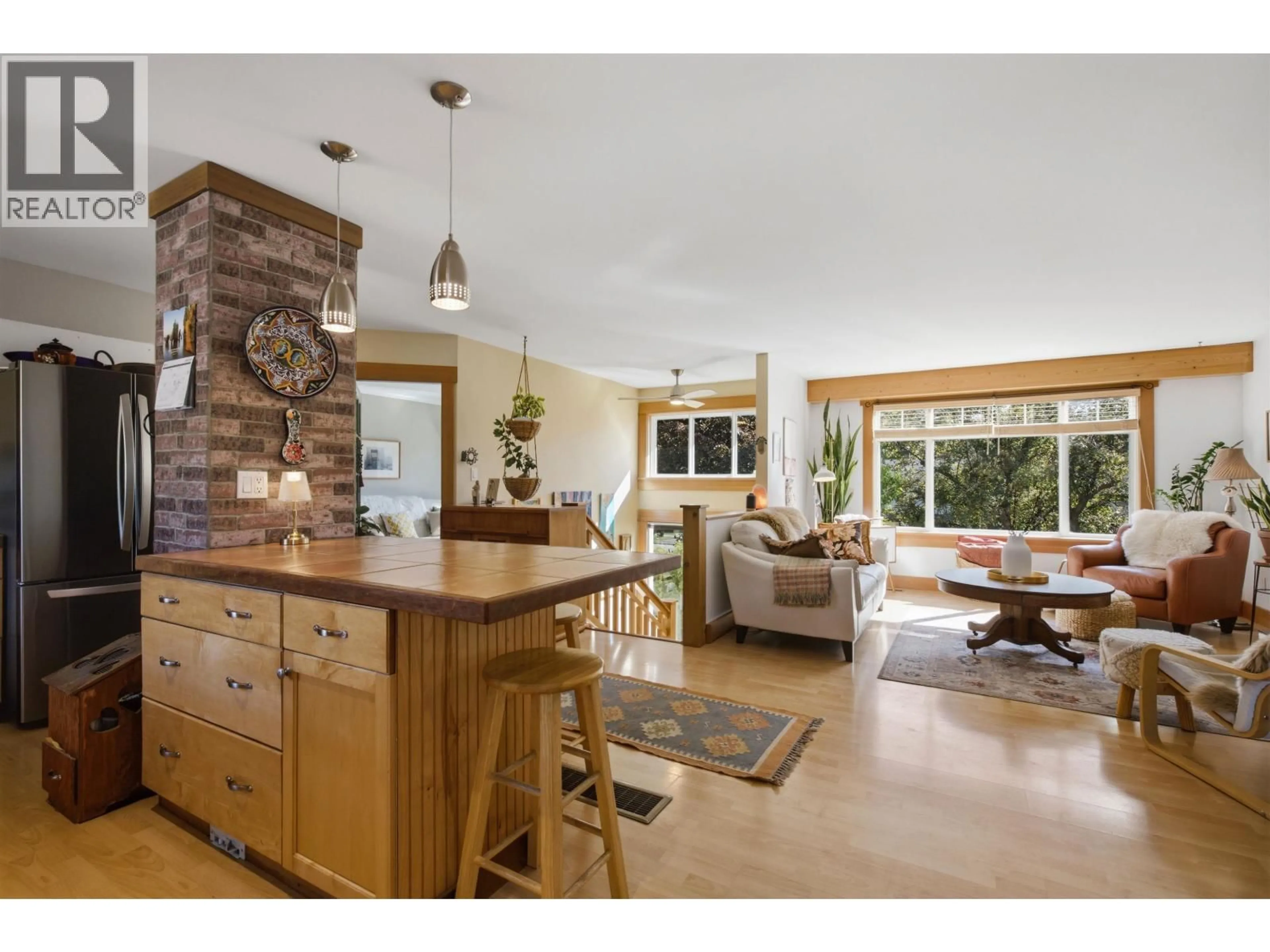 Open concept kitchen, unknown for 766 9TH AVENUE, Williams Lake British Columbia V2G2K8