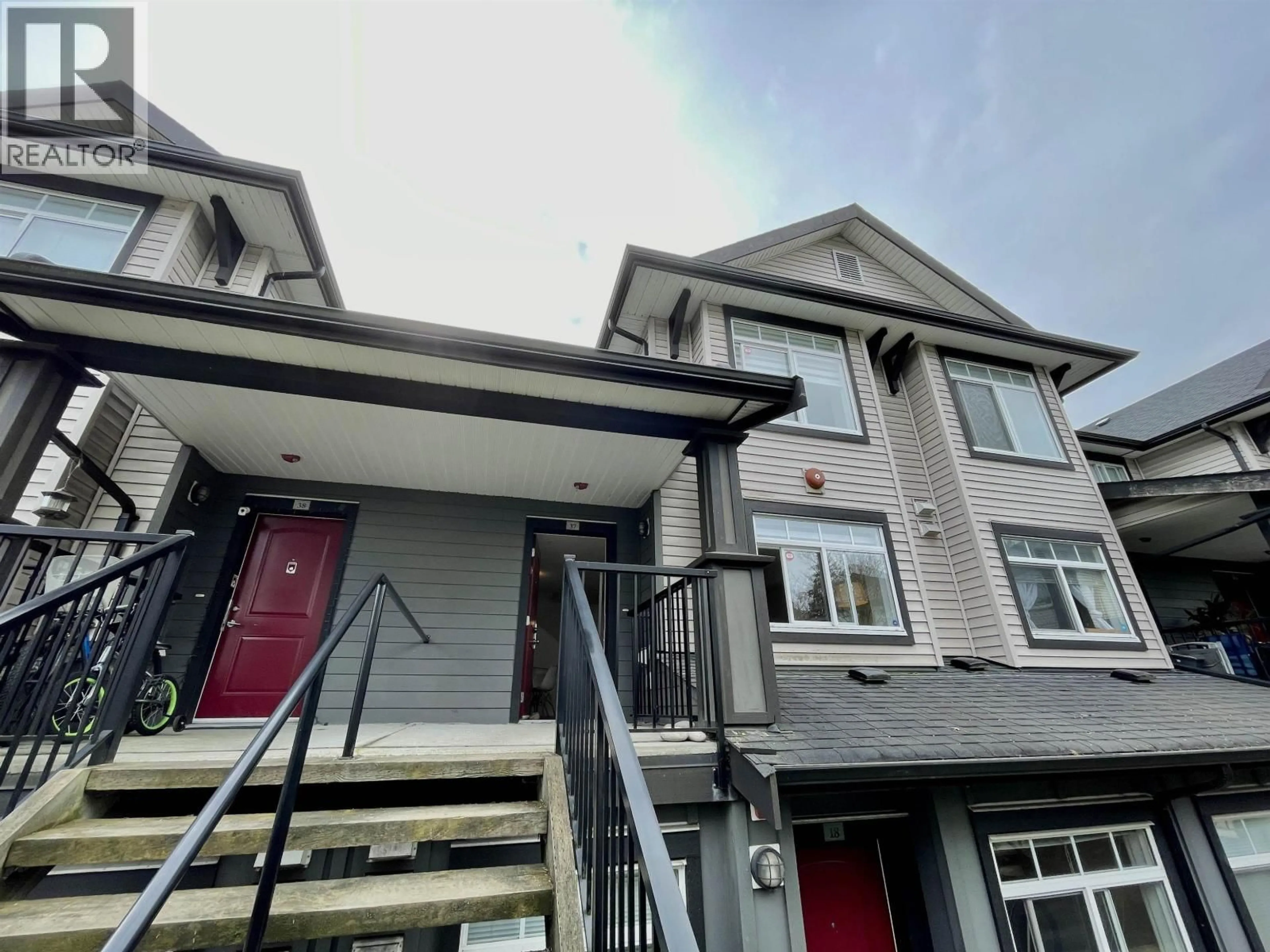 Unknown for 37 - 7428 14TH AVENUE, Burnaby British Columbia V3N0C2