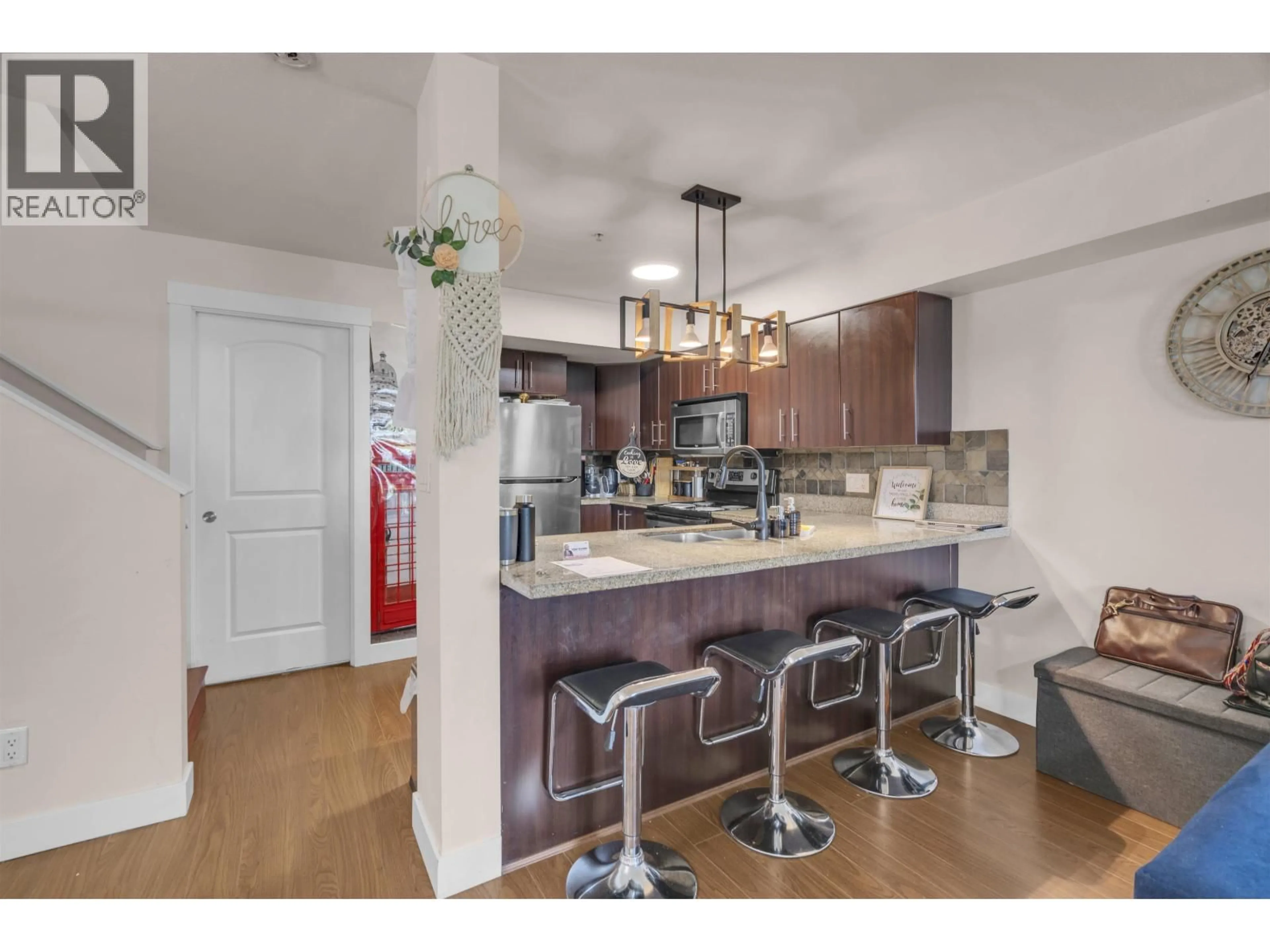Open concept kitchen, unknown for 37 - 7428 14TH AVENUE, Burnaby British Columbia V3N0C2