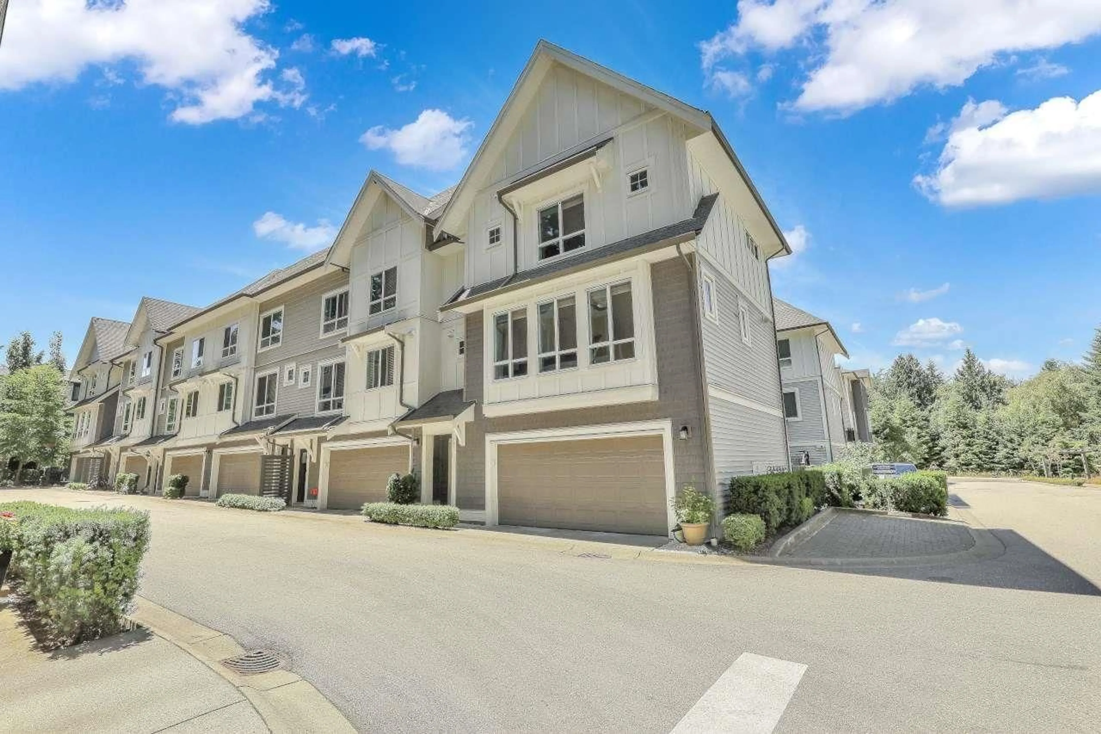 Unknown for 77 - 9718 161A STREET, Surrey British Columbia V4N6S7