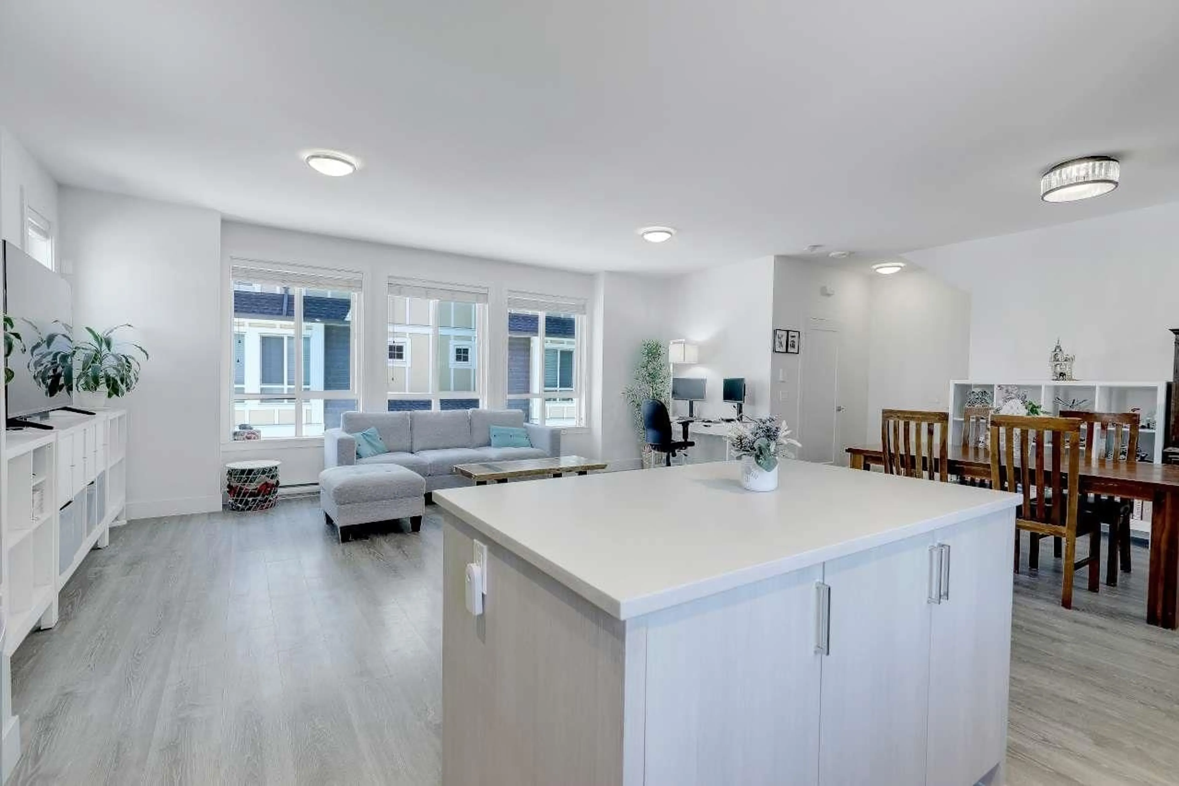 Open concept kitchen, unknown for 77 - 9718 161A STREET, Surrey British Columbia V4N6S7