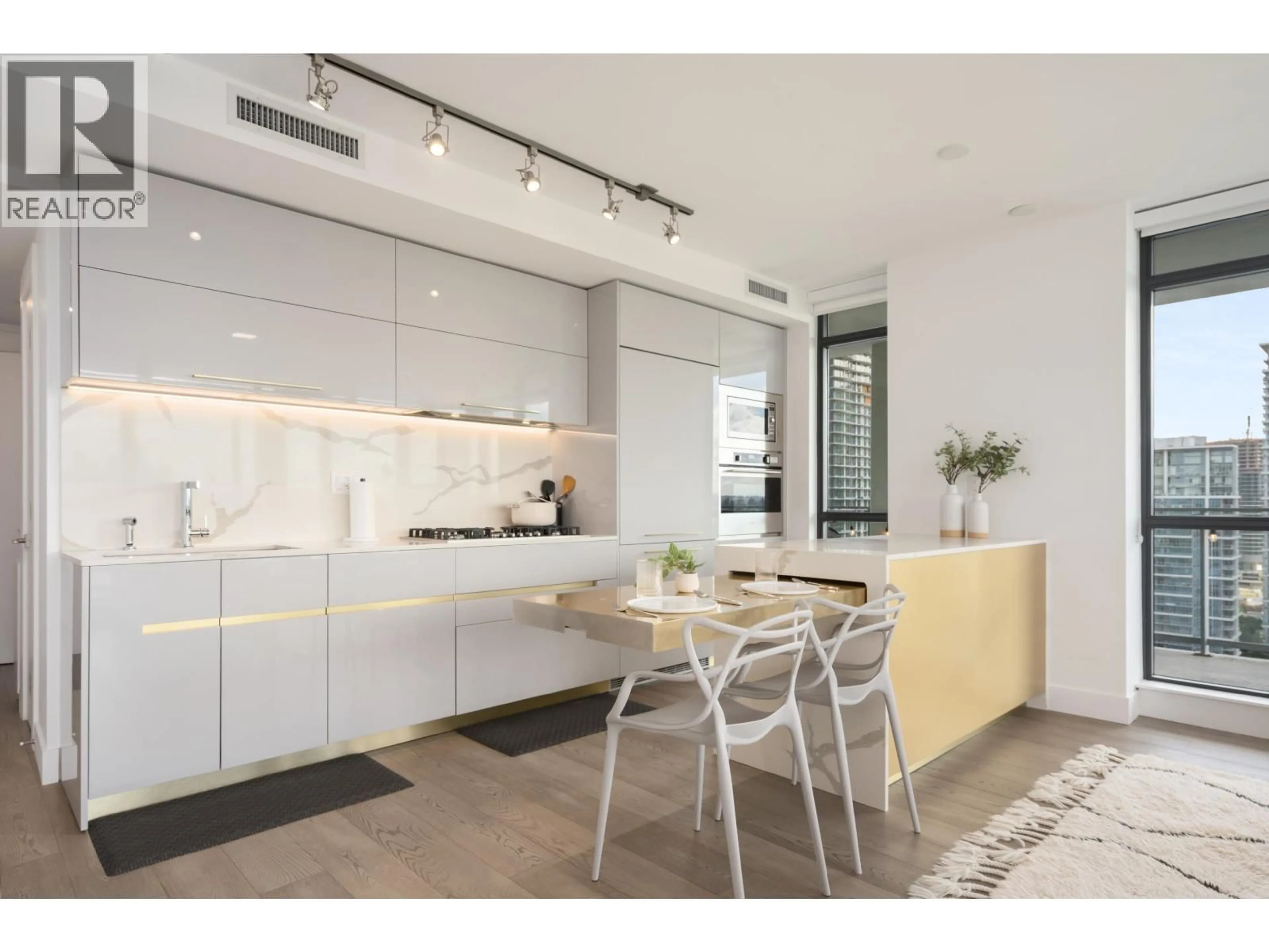 Contemporary kitchen, unknown for 1903 - 4488 JUNEAU STREET, Burnaby British Columbia V5C0M4
