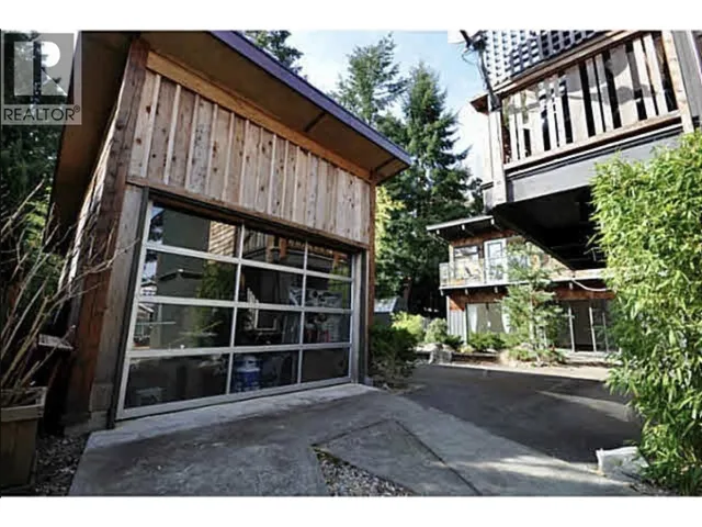 937 UNDERHILL DRIVE, Delta 2