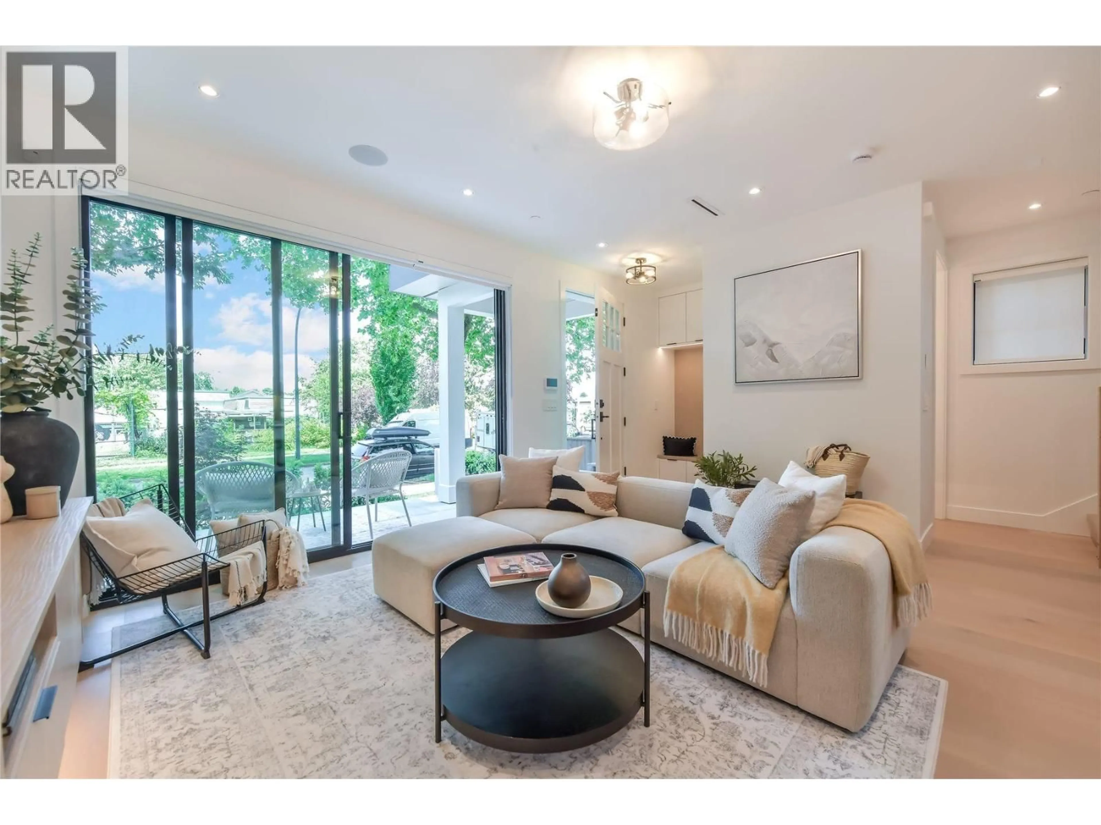 Living room with furniture, unknown for 1 - 2682 NAPIER STREET, Vancouver British Columbia V5K2W6