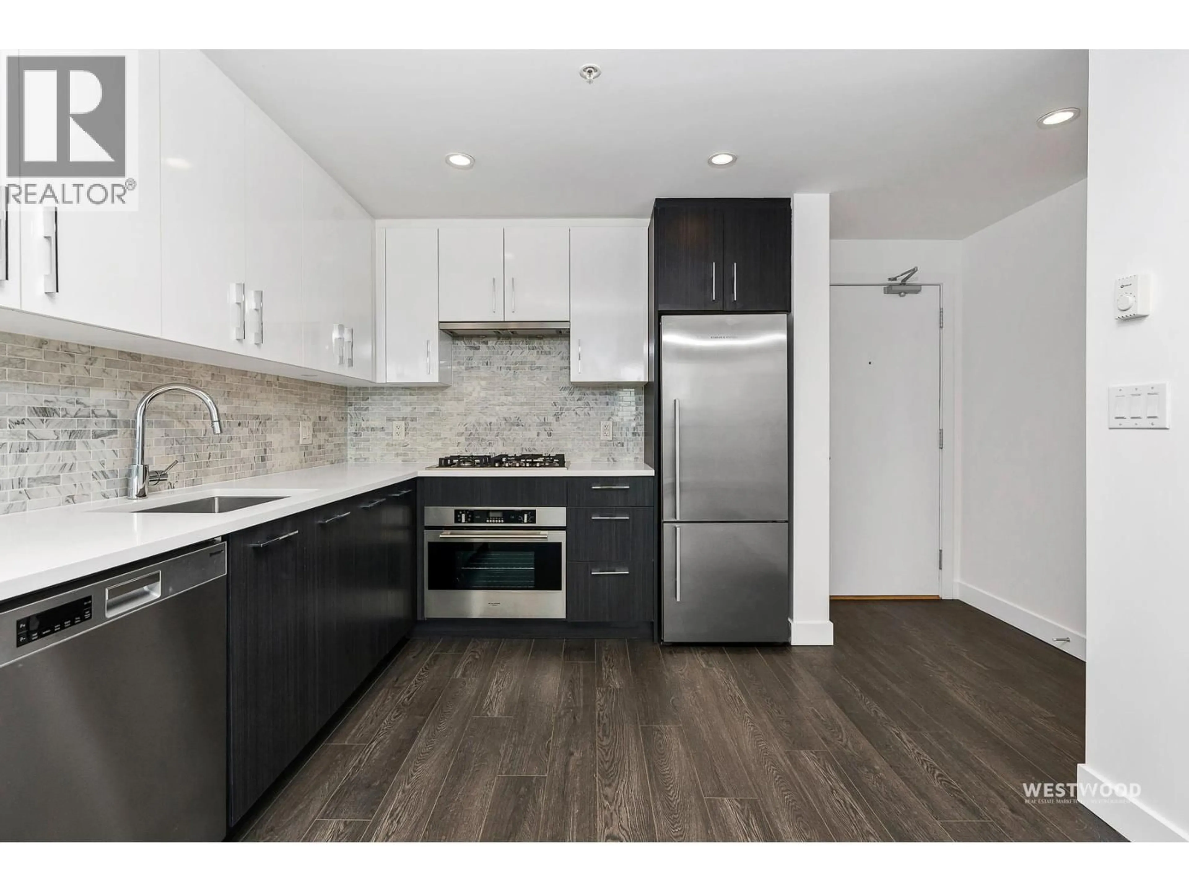 Unknown for 1403 - 518 WHITING WAY, Coquitlam British Columbia V3J0H7